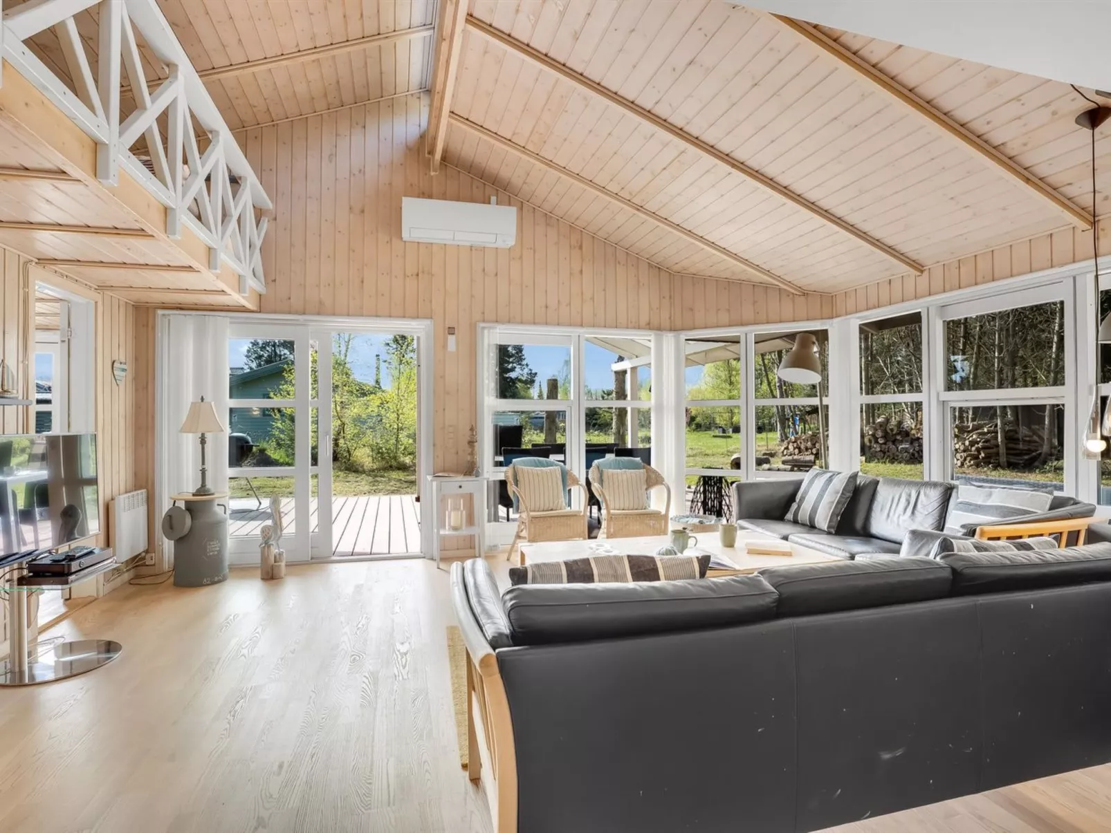 "Akseli" - 800m from the sea-Binnen