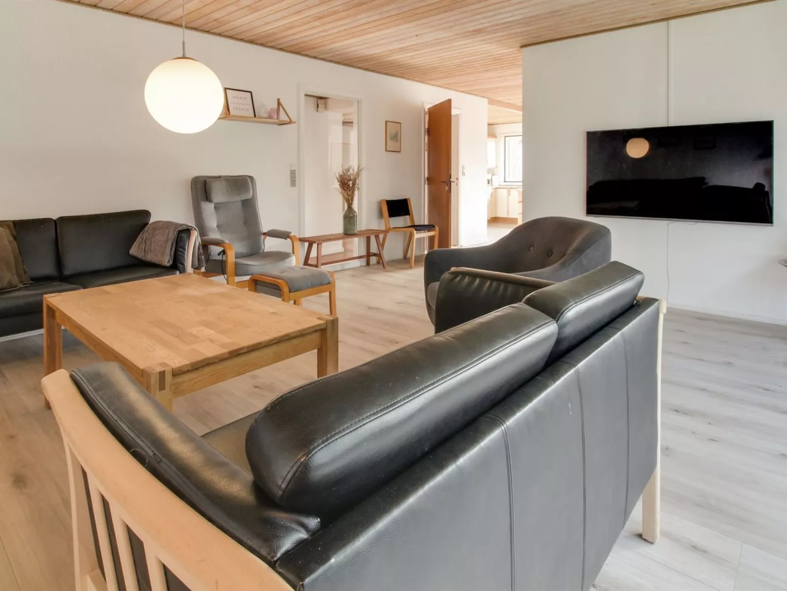 "Solmaz" - 3.5km from the sea-Binnen