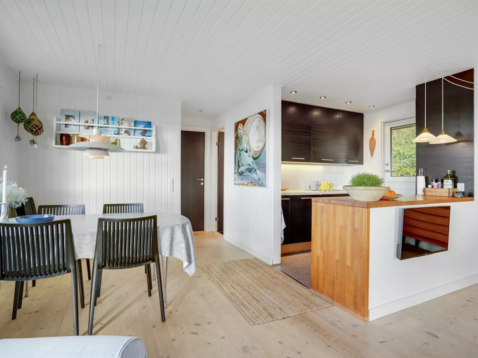 "Akseline" - 20m from the sea-Binnen