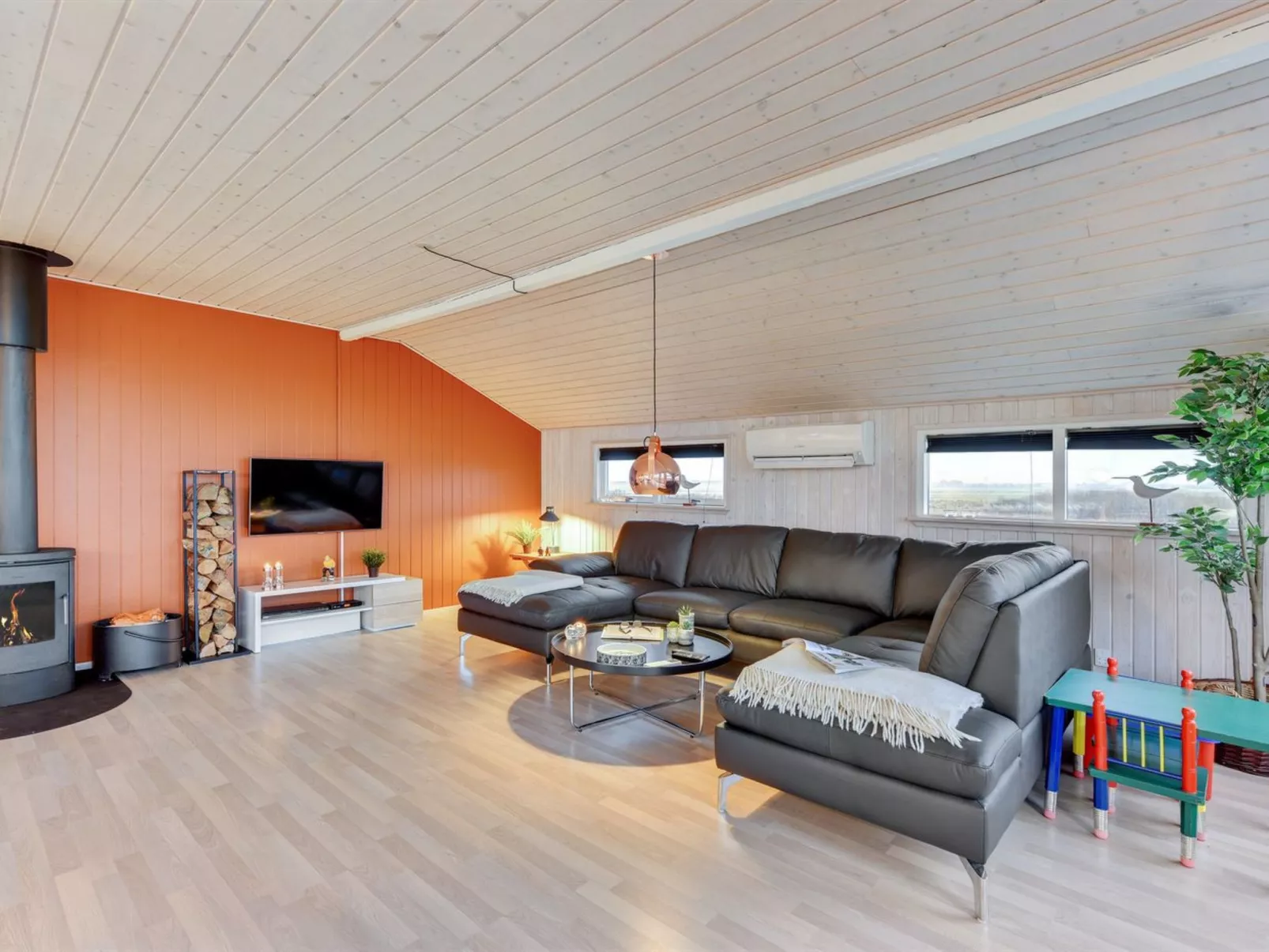 "Withger" - 300m from the sea-Binnen