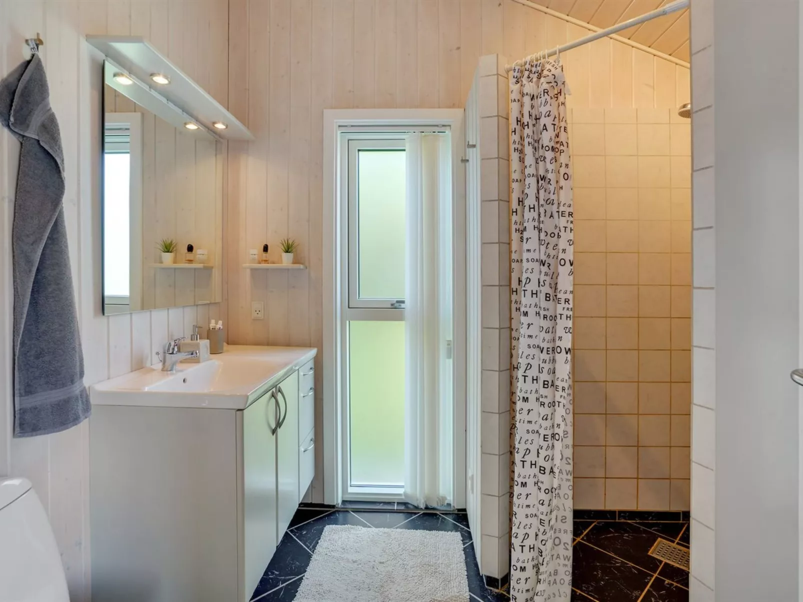 "Gothfred" - 1km from the sea-Binnen