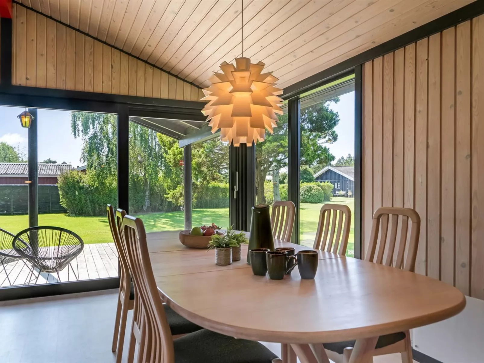 "Litle" - 600m from the sea-Binnen