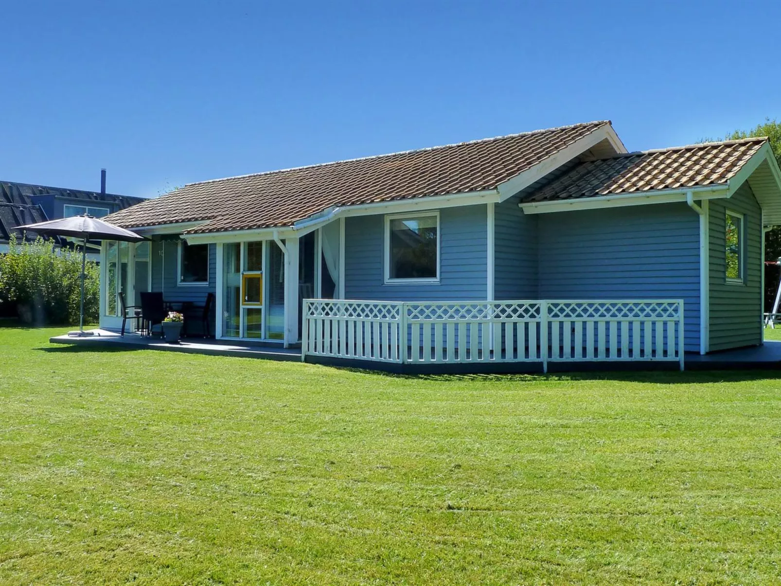 "Jouko" - 400m from the sea-Buiten