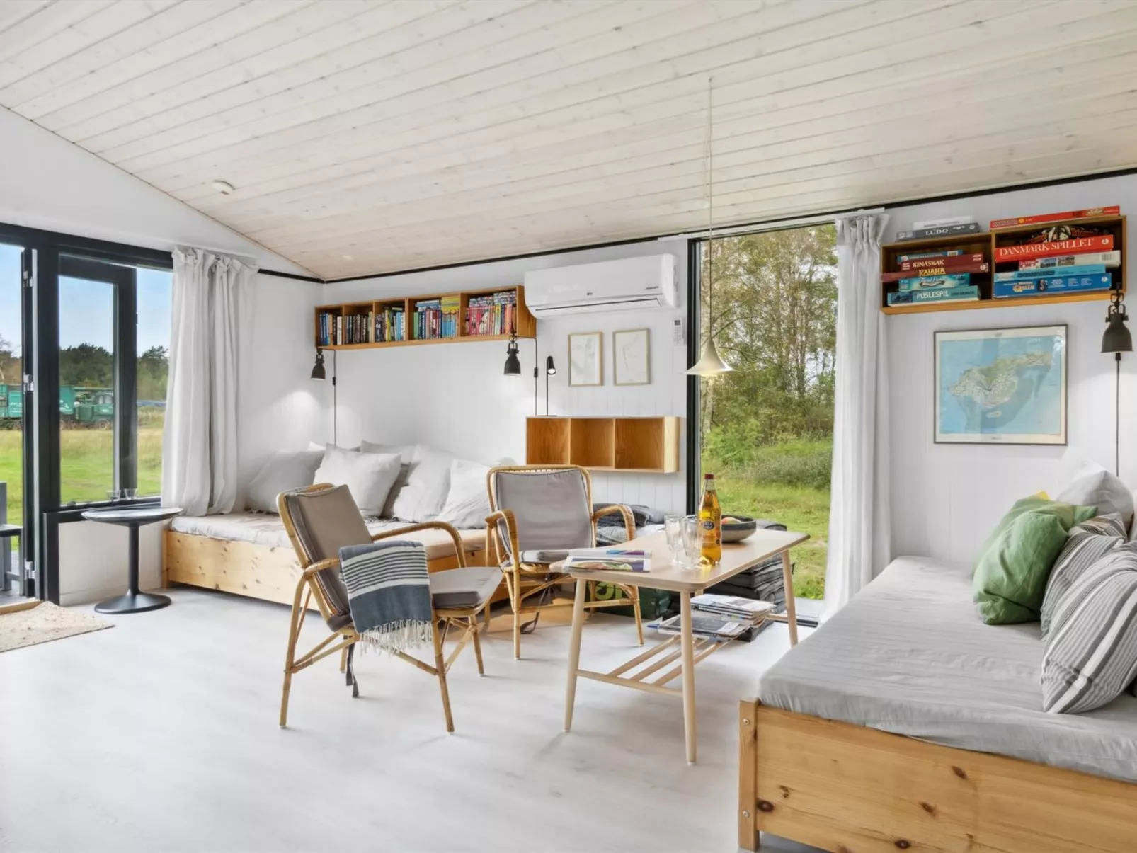 "Shayene" - 2.5km from the sea-Binnen