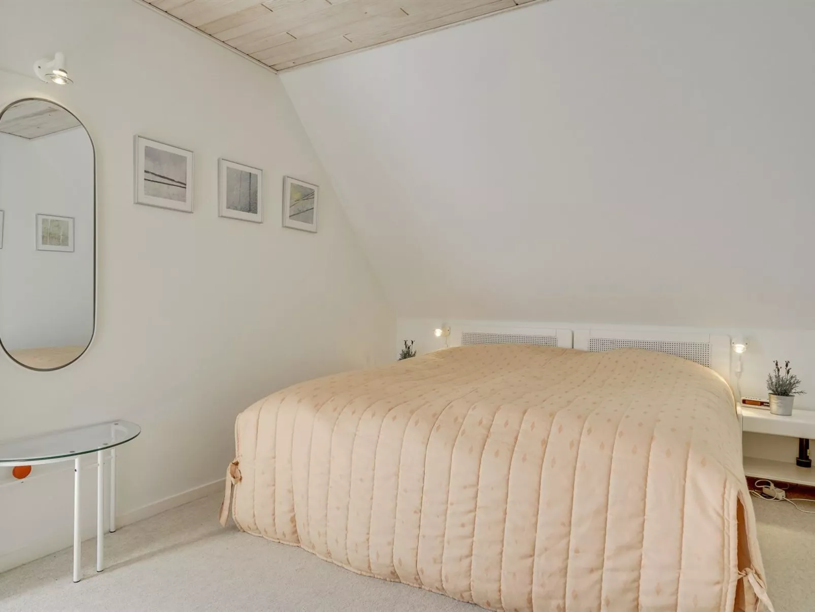 "Yorrick" - 50m to the fjord-Binnen