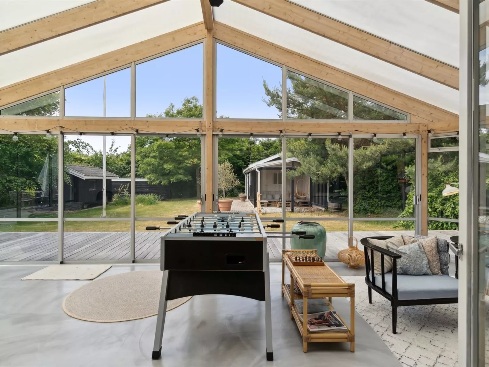 "Tonia" - 290m from the sea-Binnen