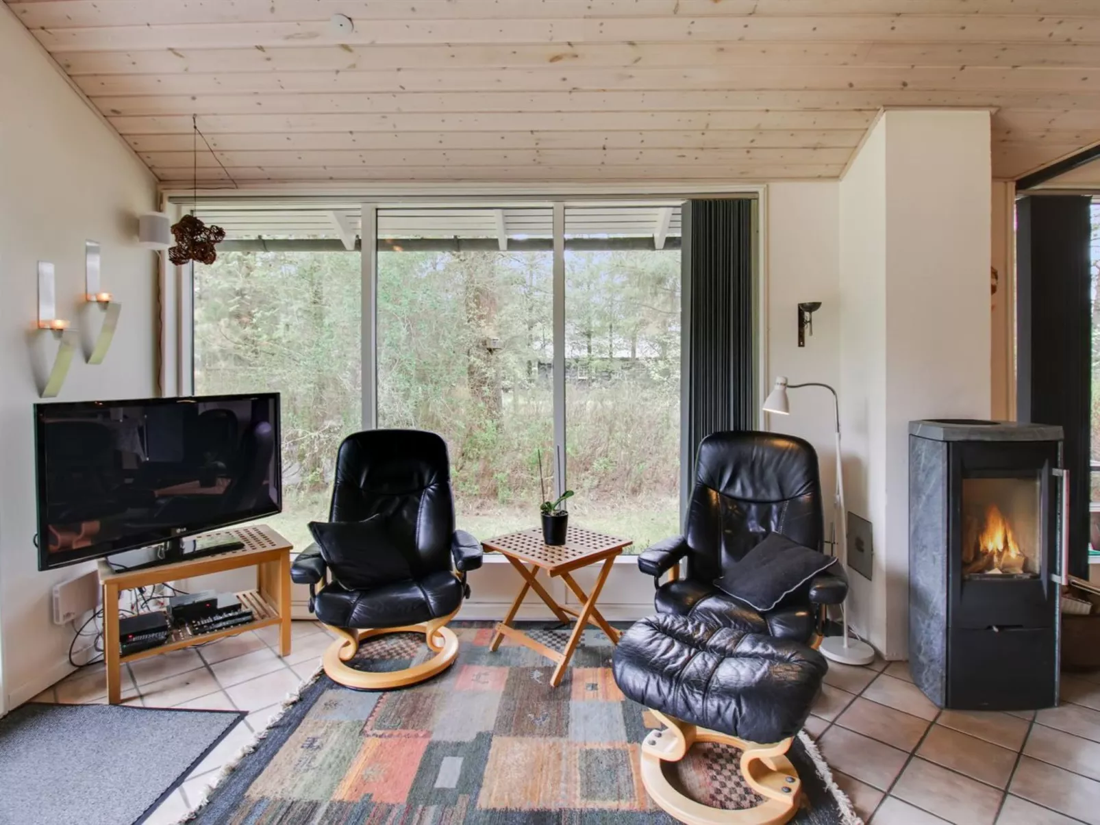 "Sora" - 2km from the sea-Binnen