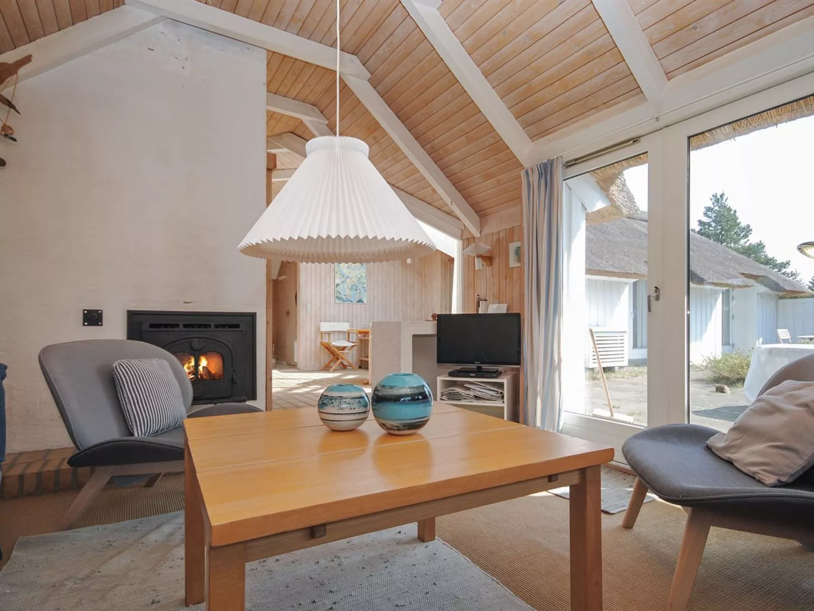 "Roulf" - 1.1km from the sea-Binnen