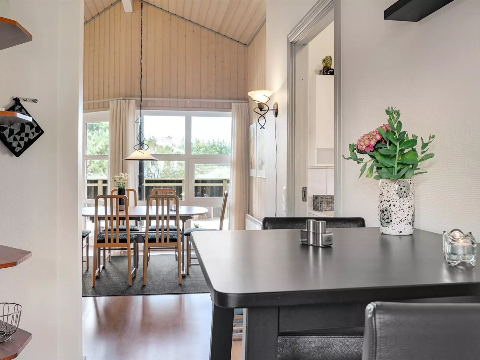 "Ivar" - 900m from the sea-Binnen