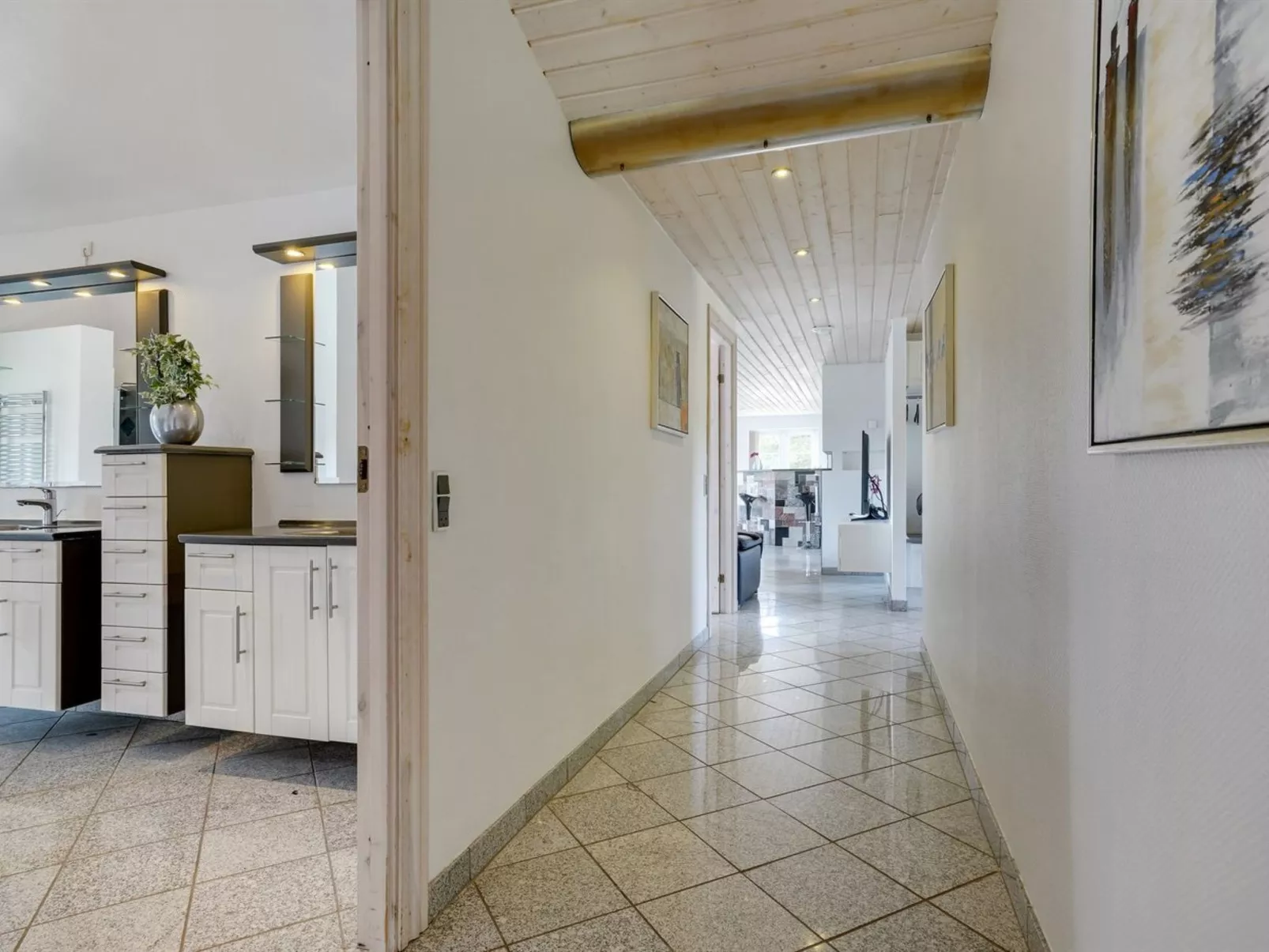 "Nana" - 4km from the sea-Binnen