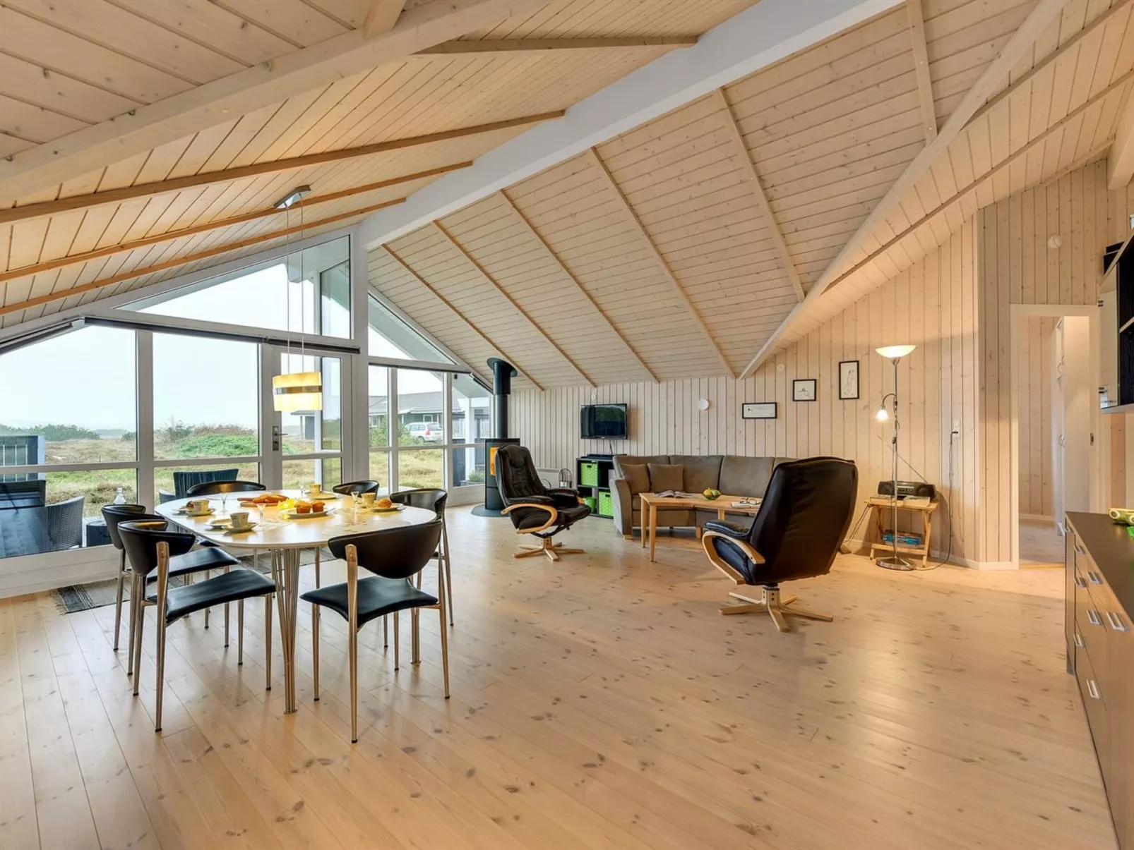 "Christan" - 1.2km from the sea-Binnen