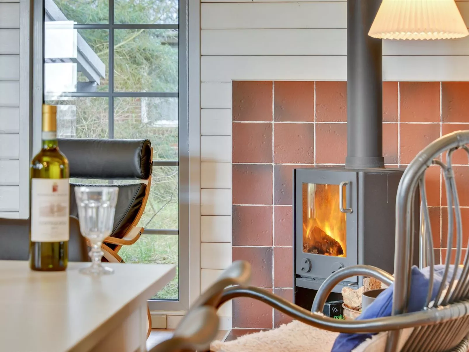 "Semund" - 2km from the sea-Binnen