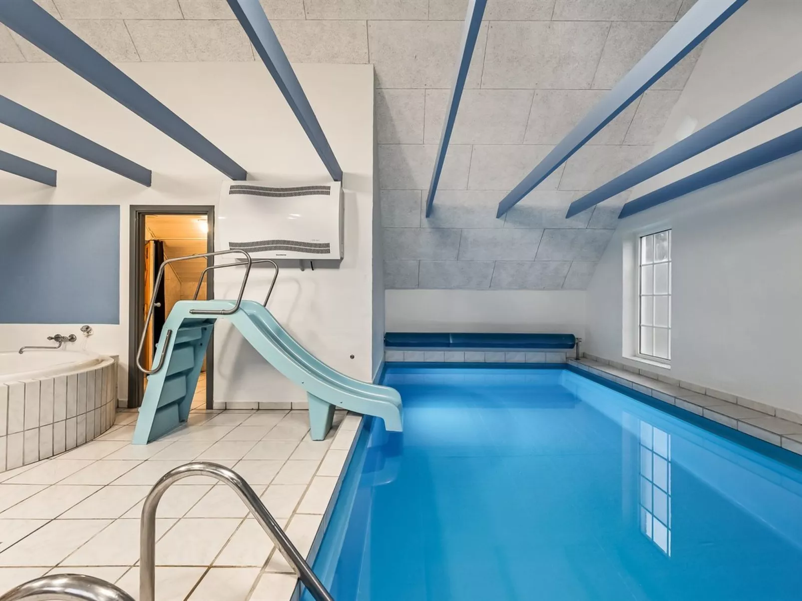 "Aane" - 1.8km from the sea-Buiten