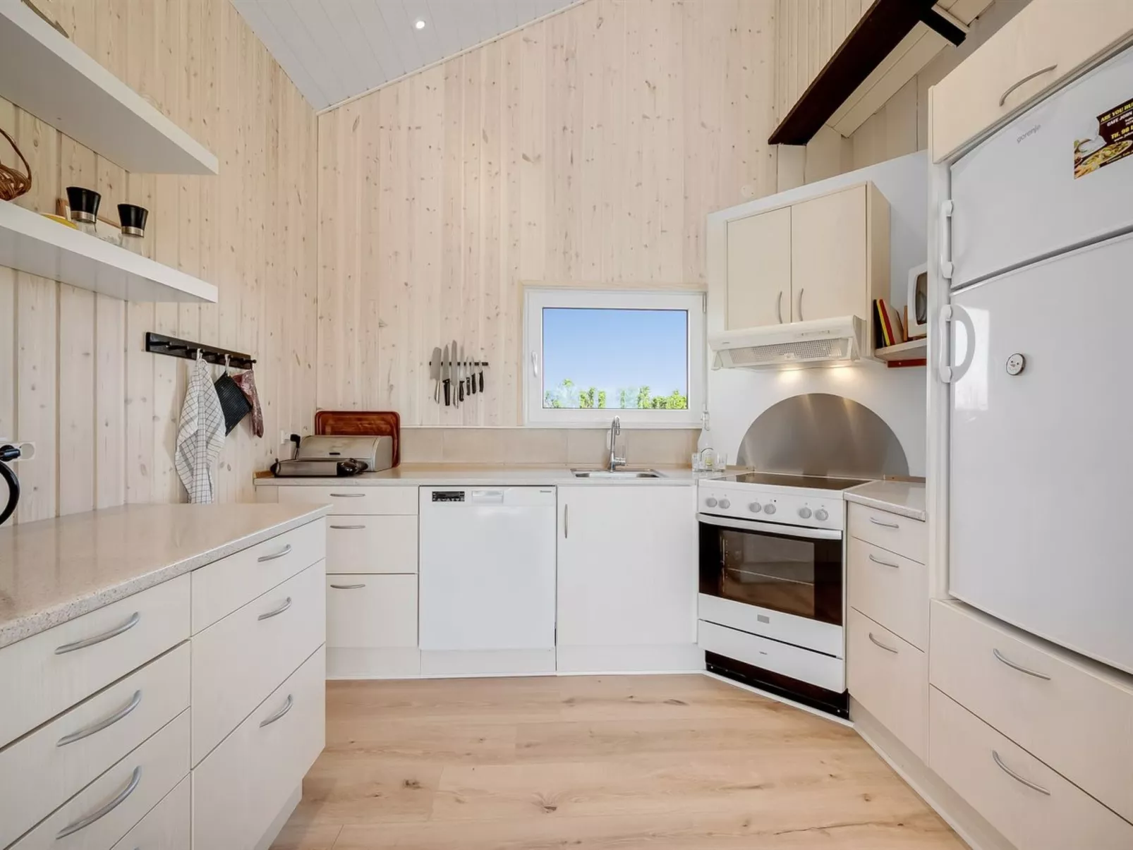 "Arla" - 200m from the sea-Binnen