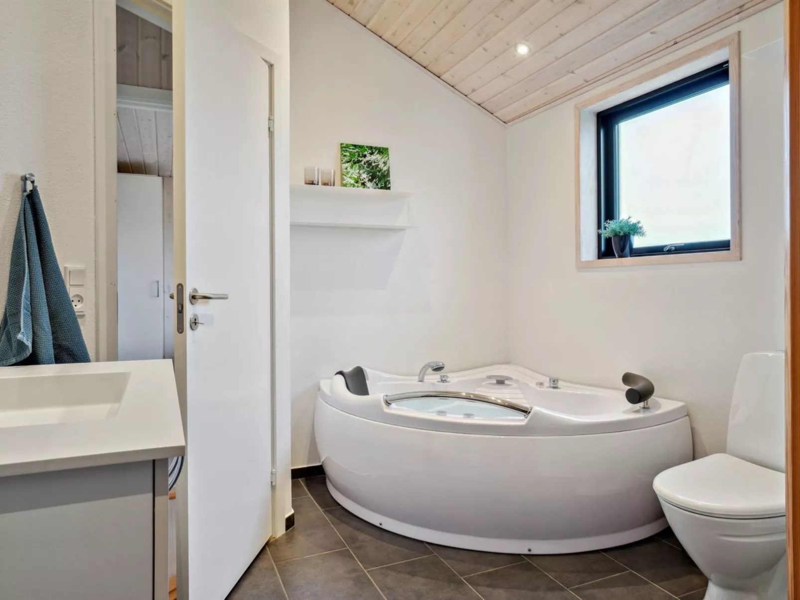 "Dyke" - 1.5km from the sea-Binnen