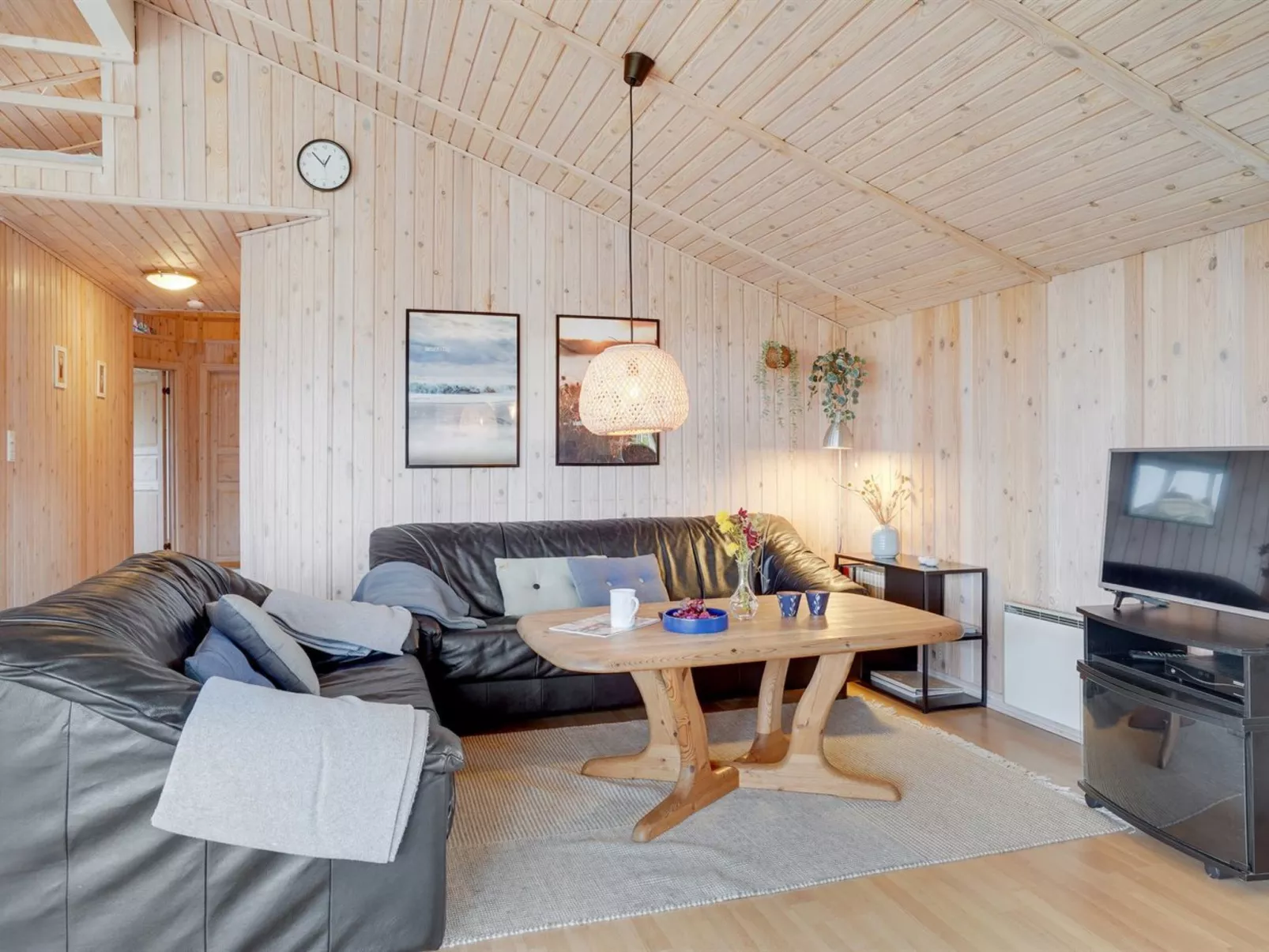 "Melanie" - 950m from the sea-Binnen