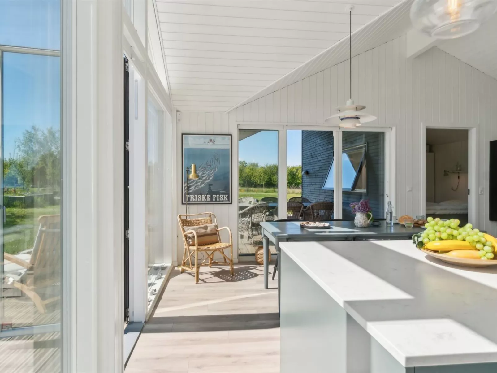 "Gregor" - 300m from the sea-Binnen