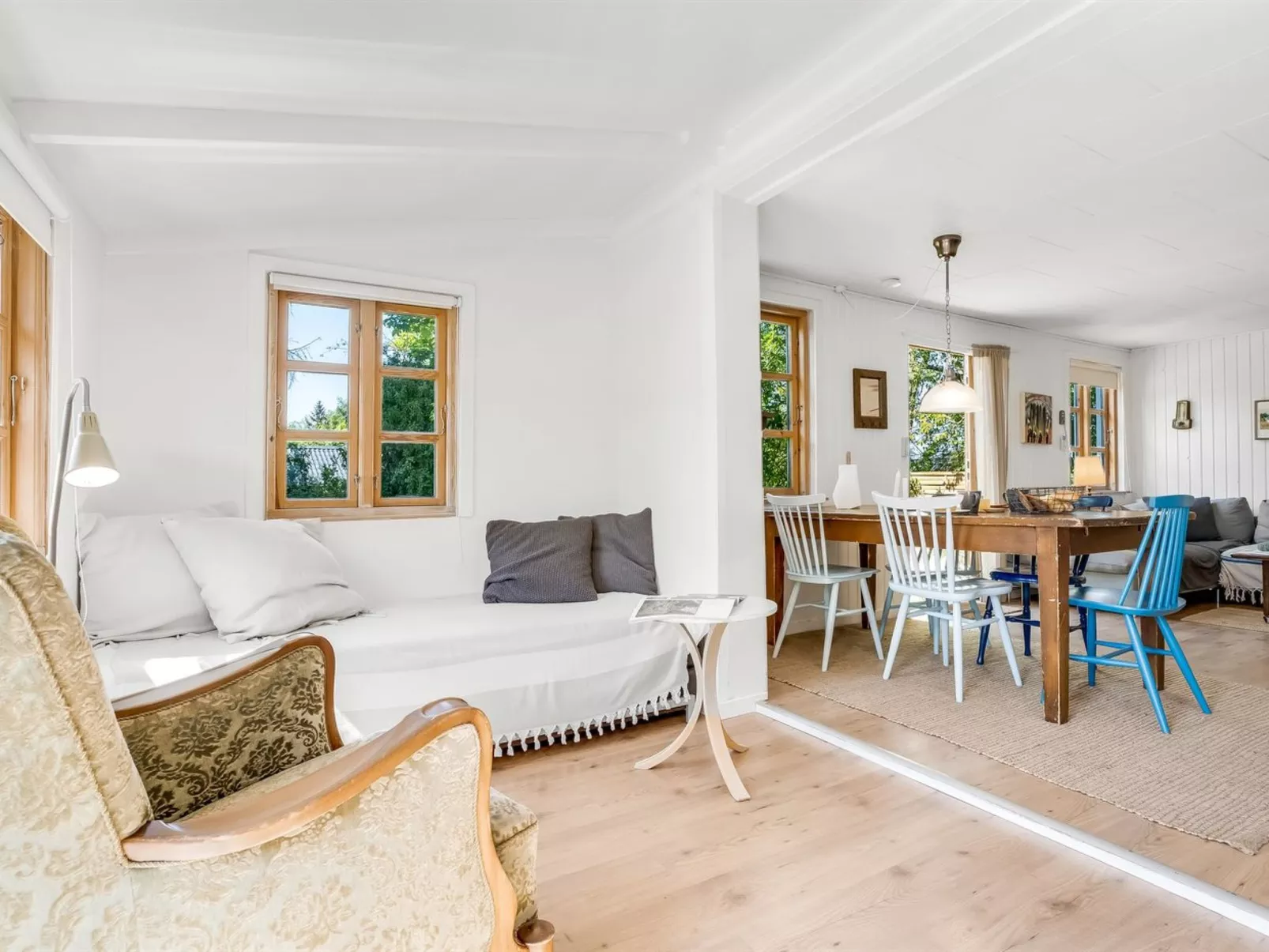 "Carly" - 100m from the sea-Binnen