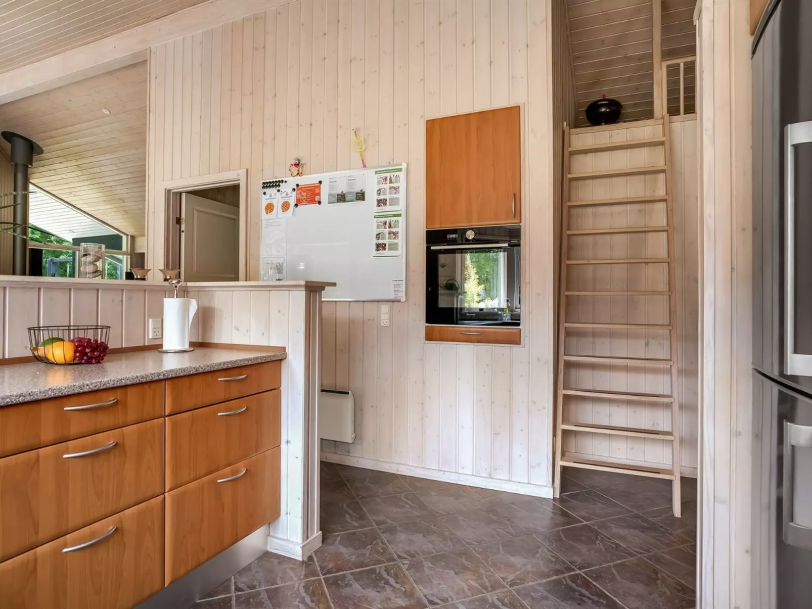 "Yorrit" - 500m to the fjord-Binnen