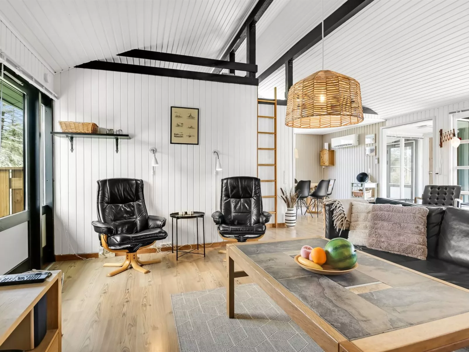 "Lempi" - 300m from the sea-Binnen