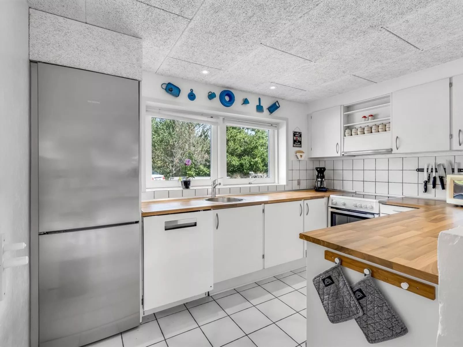 "Arja" - 2.2km from the sea-Binnen