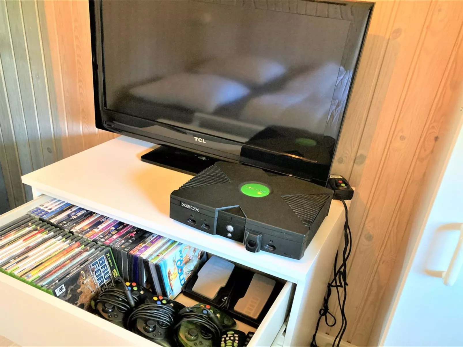 "Aleksa" - 400m from the sea-Binnen