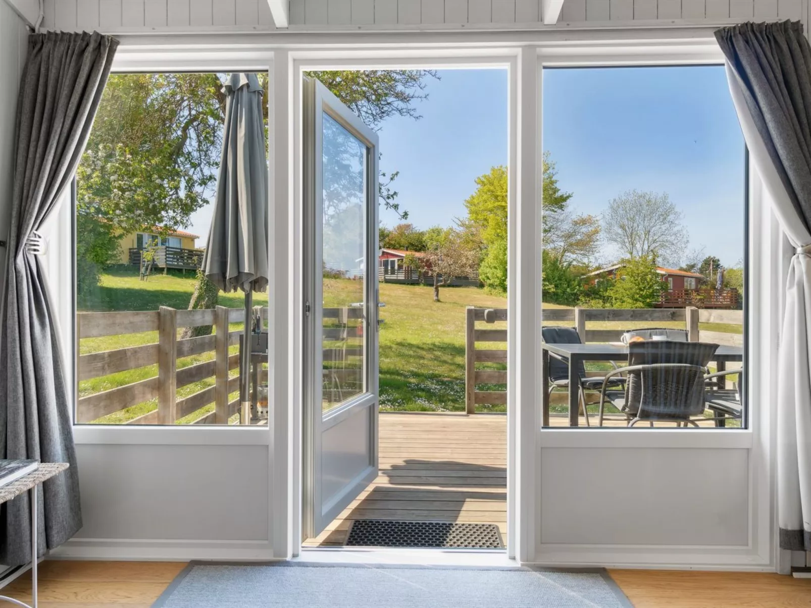 "Kjera" - 200m from the sea-Buiten