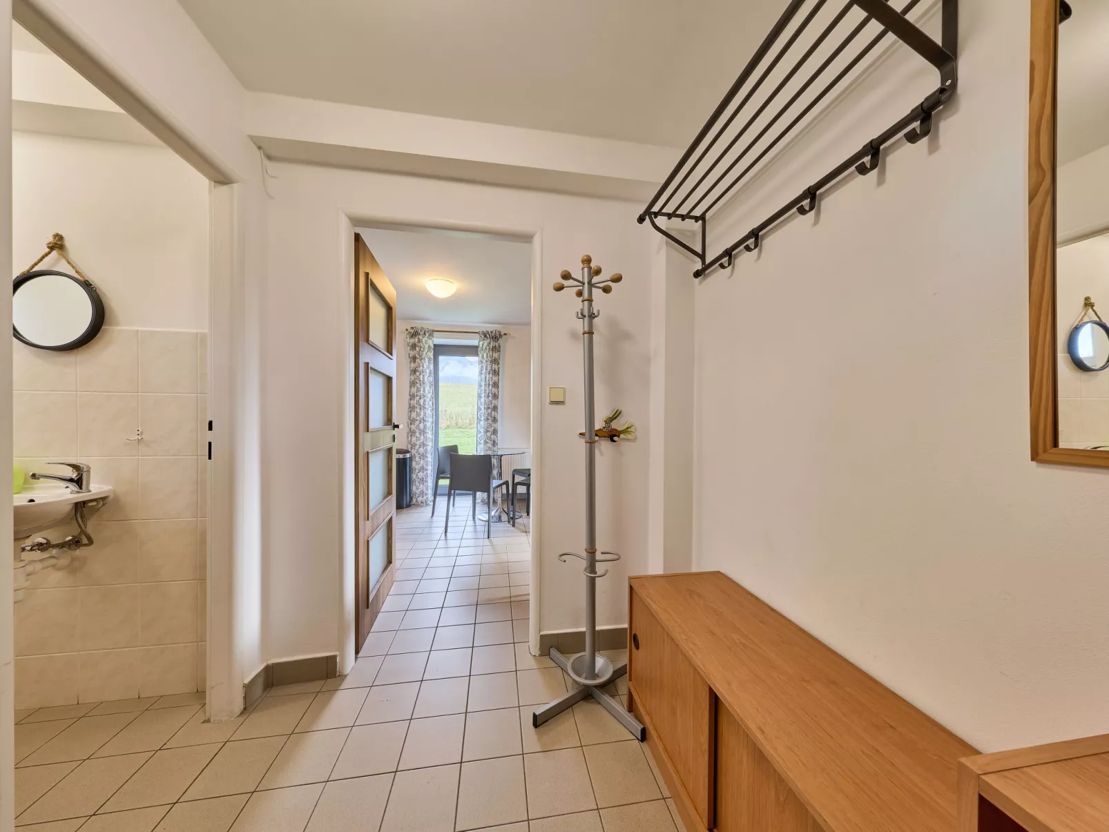 Holiday Hill 58-Binnen