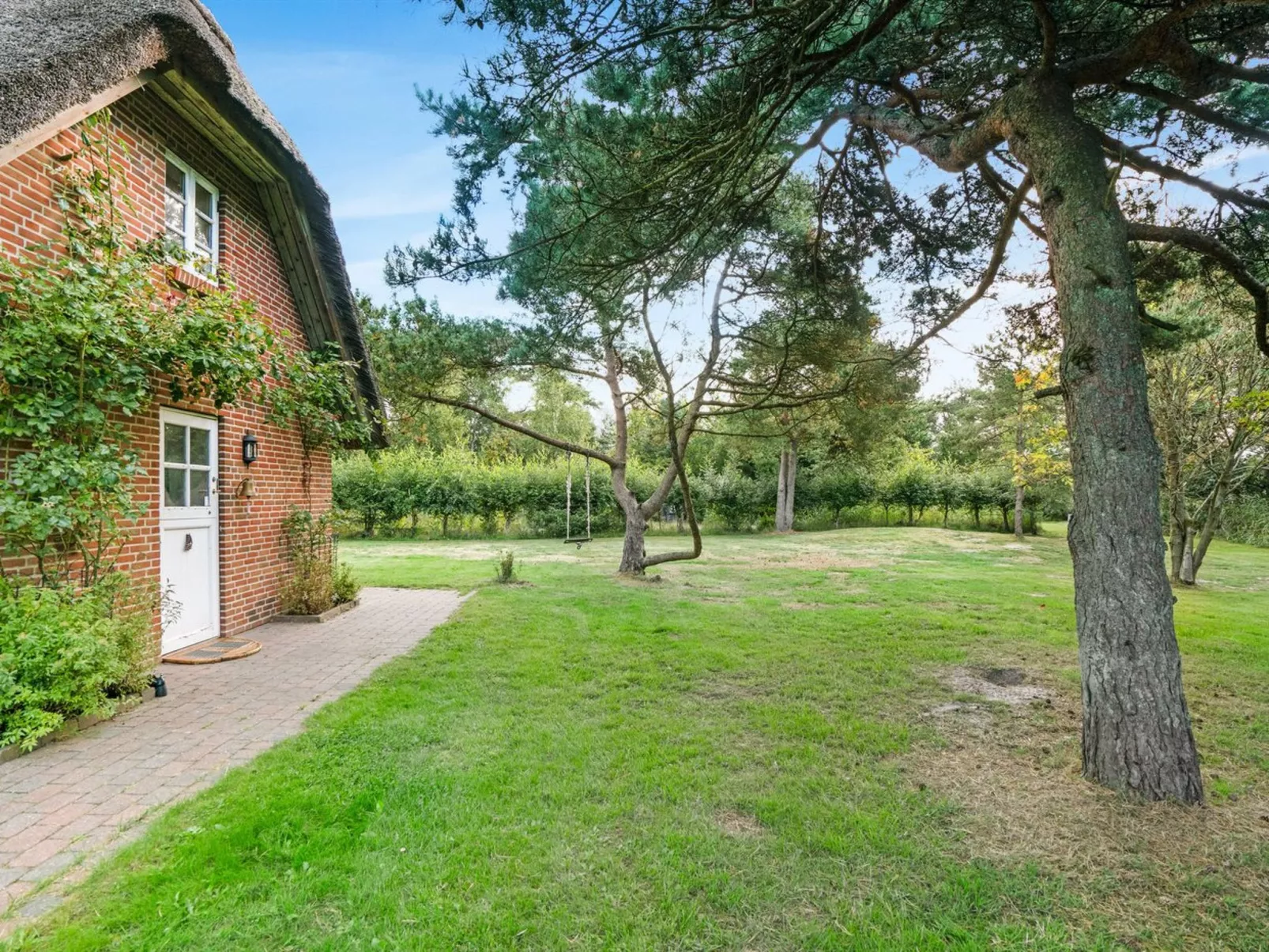 "Ariela" - 1.1km from the sea-Buiten