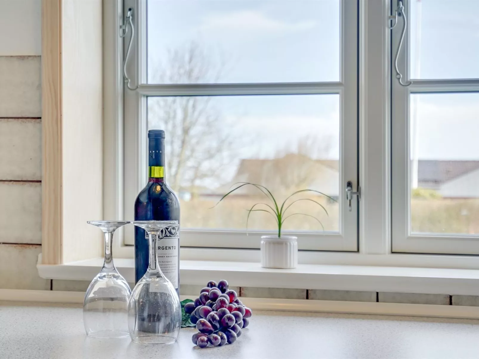 "Nita" - 24km from the sea-Binnen