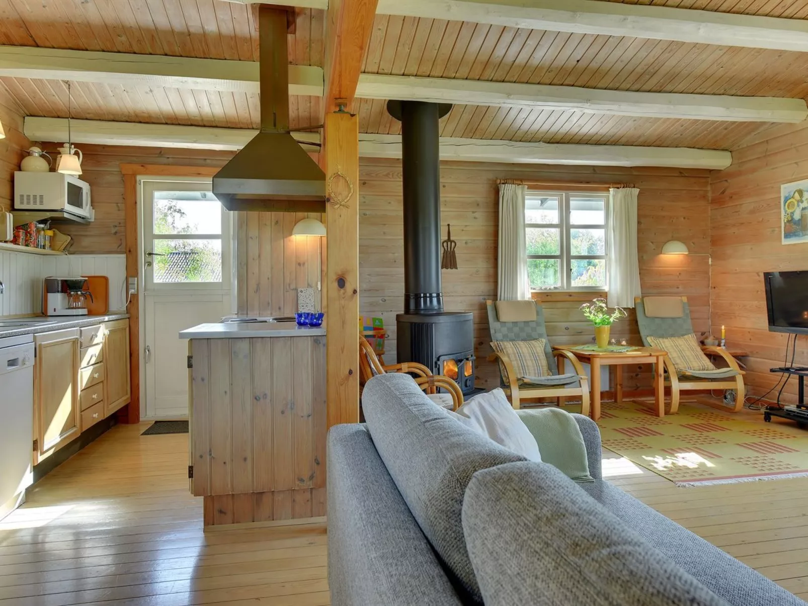 "Rosabella" - 600m from the sea-Binnen