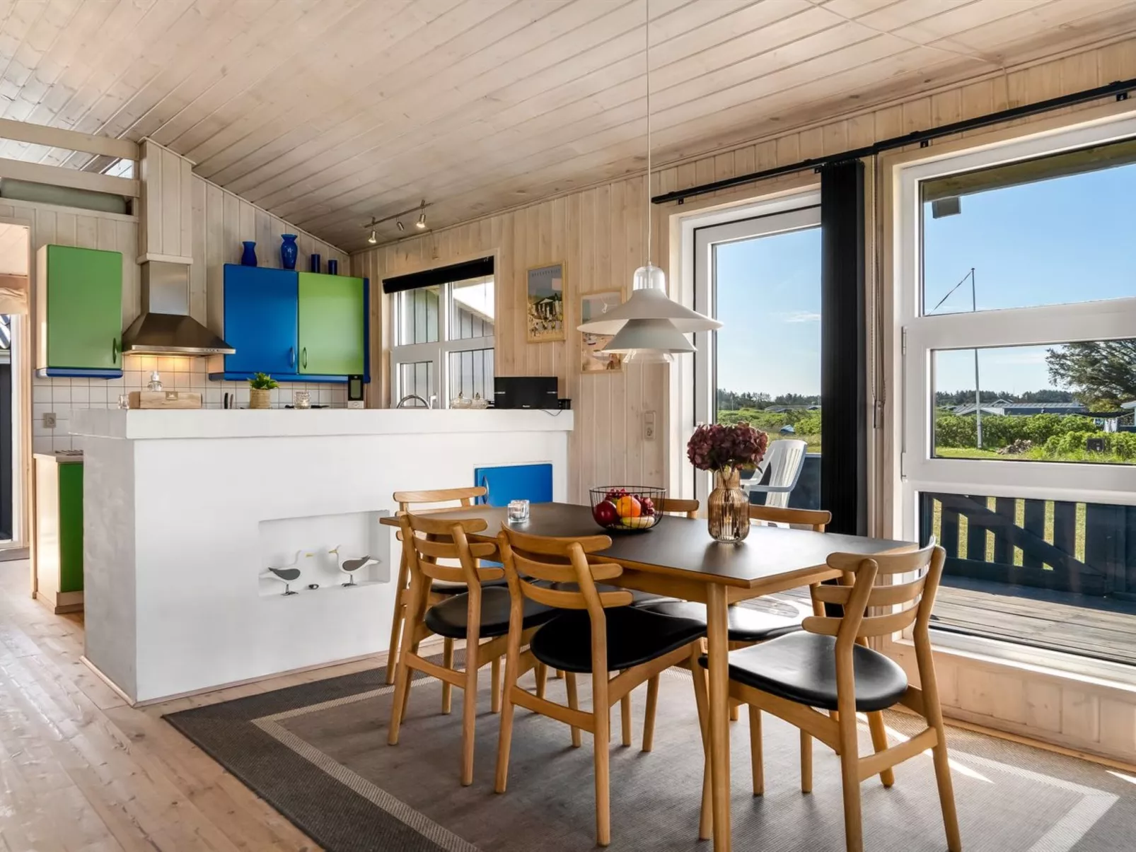 "Ralf" - 300m from the sea-Binnen