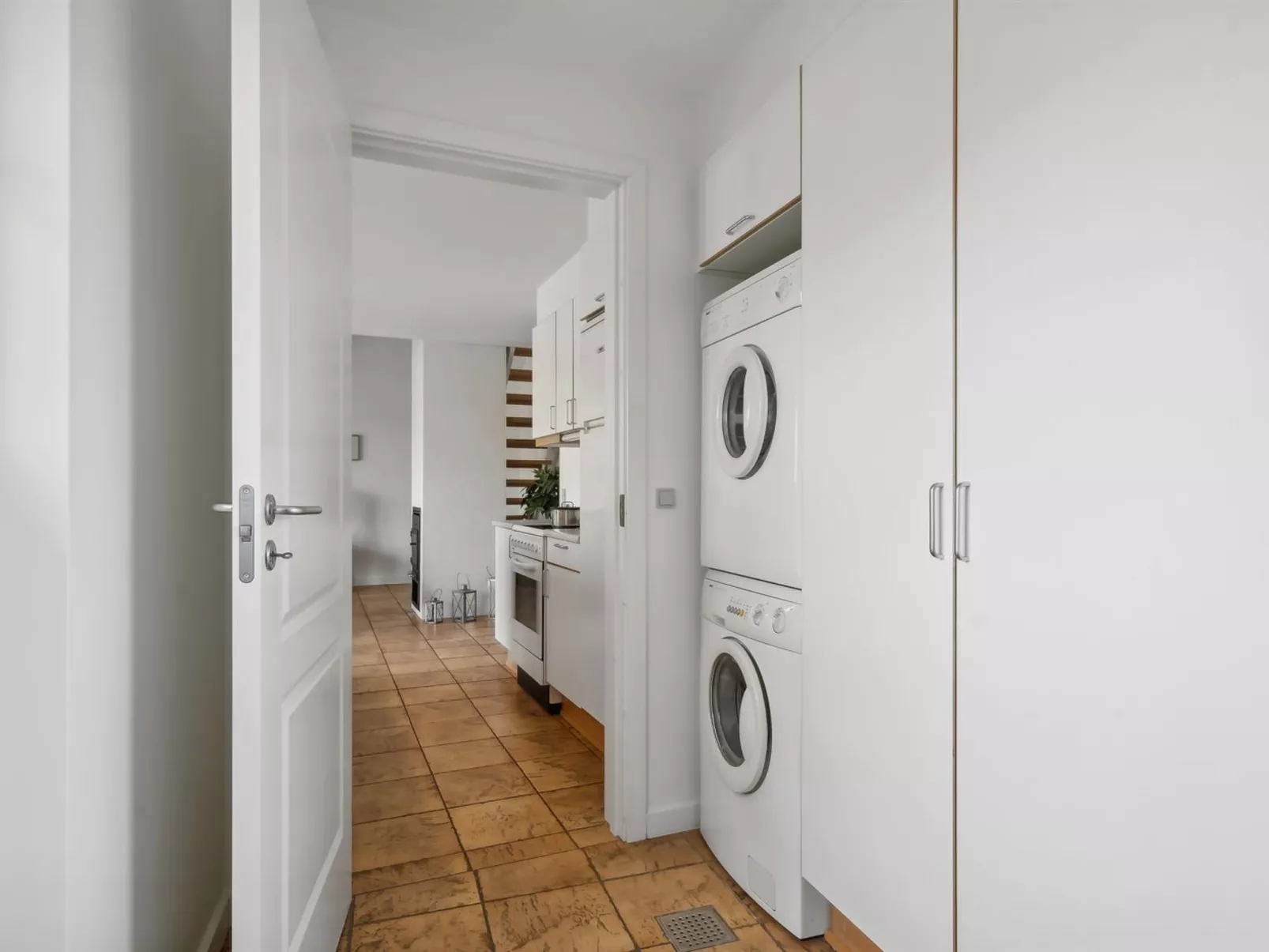 "Matleena" - 200m from the sea-Binnen