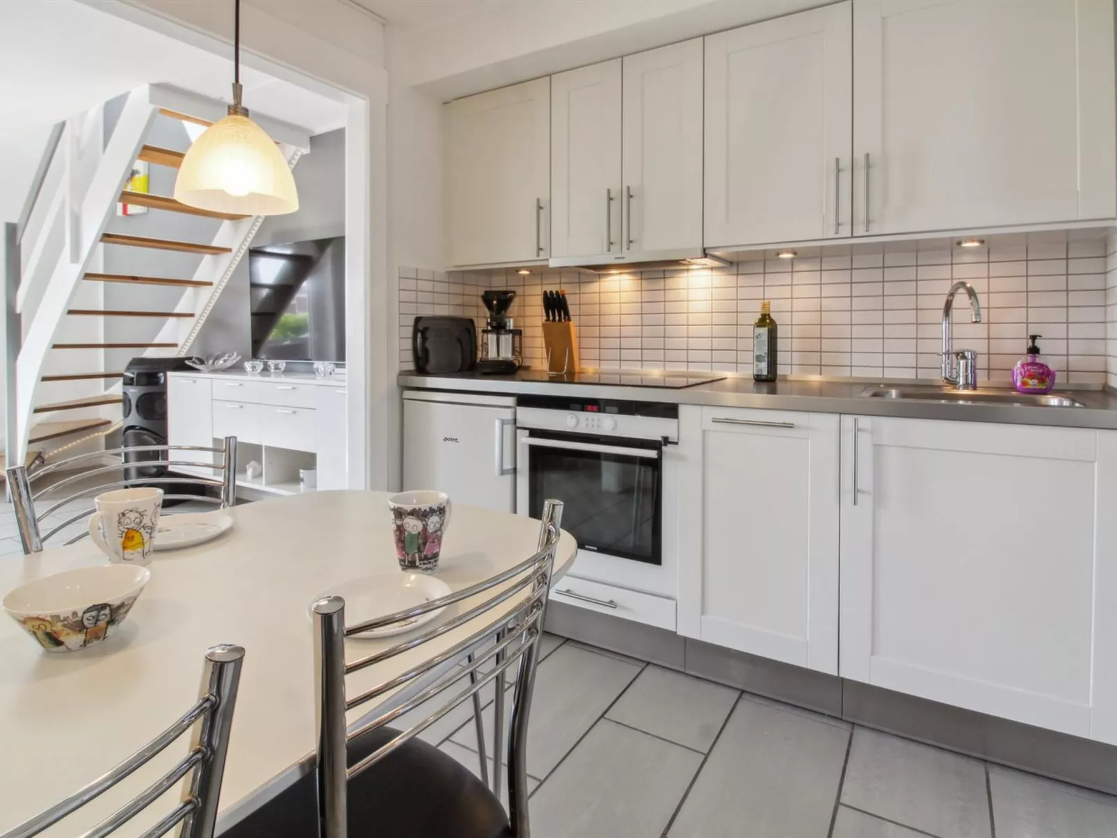 "Faidra" - 2.5km from the sea - Binnen