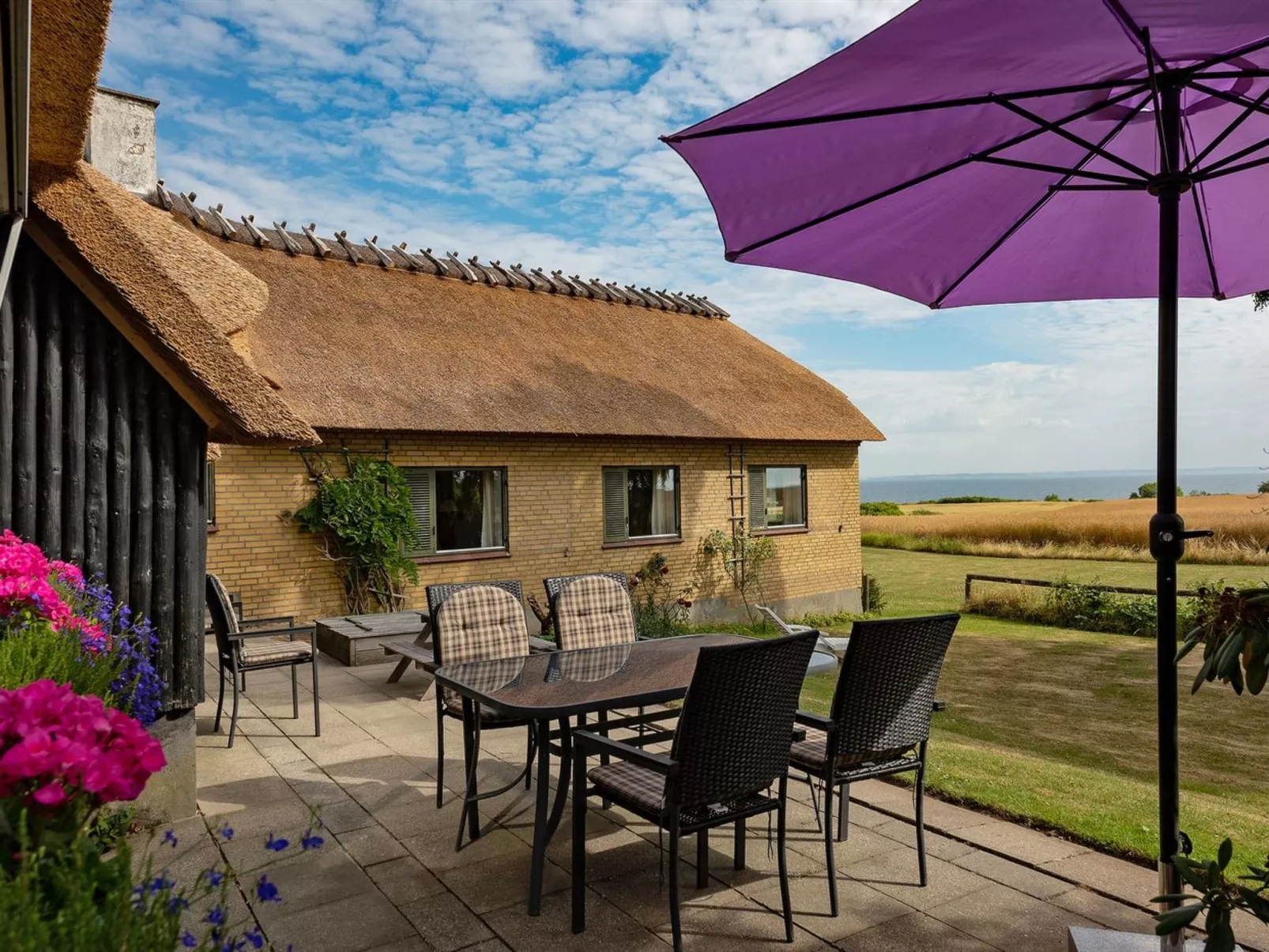 "Edithe" - 250m from the sea-Buiten