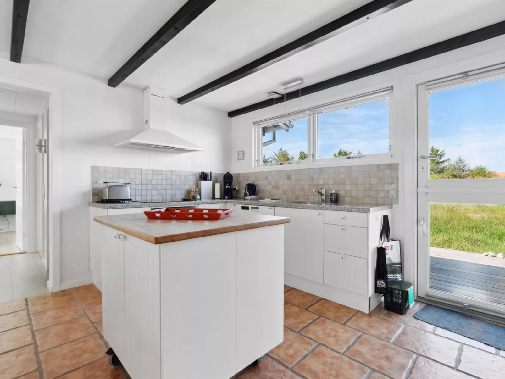 "Resi" - 400m from the sea-Binnen