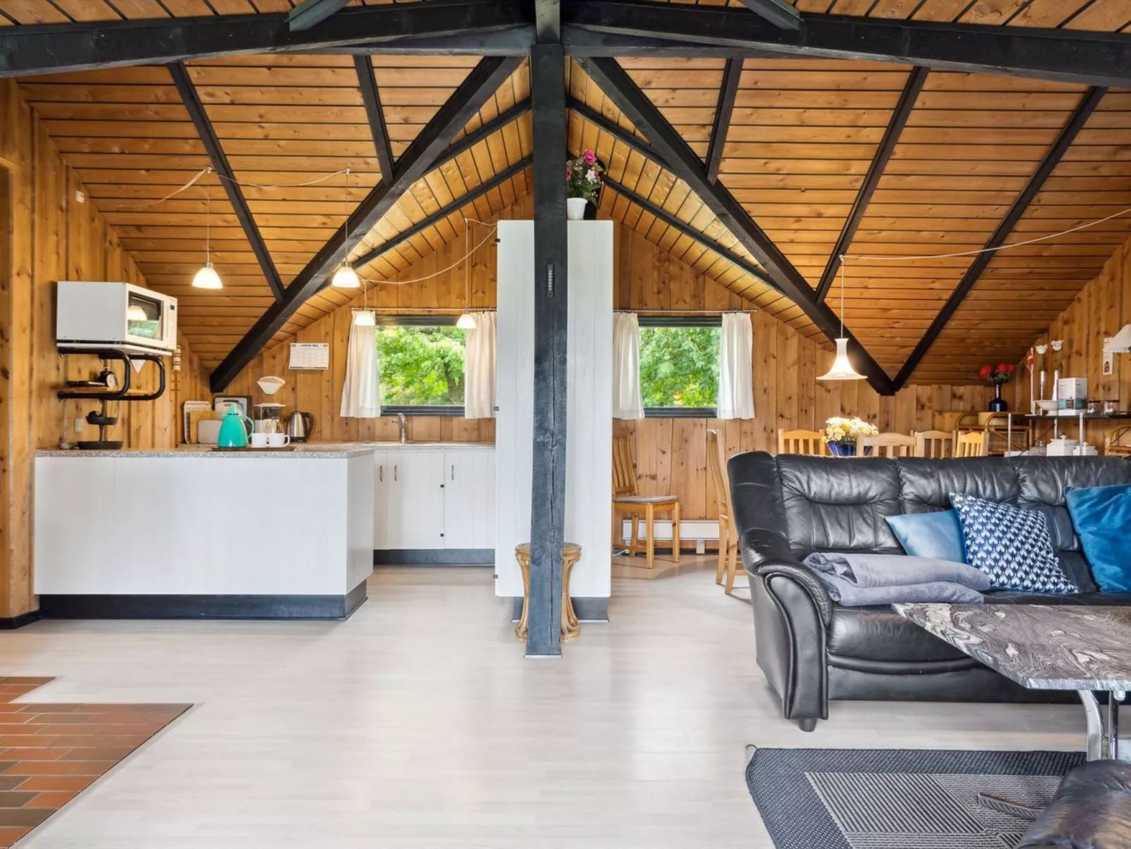 "Elisej" - 100m from the sea-Binnen