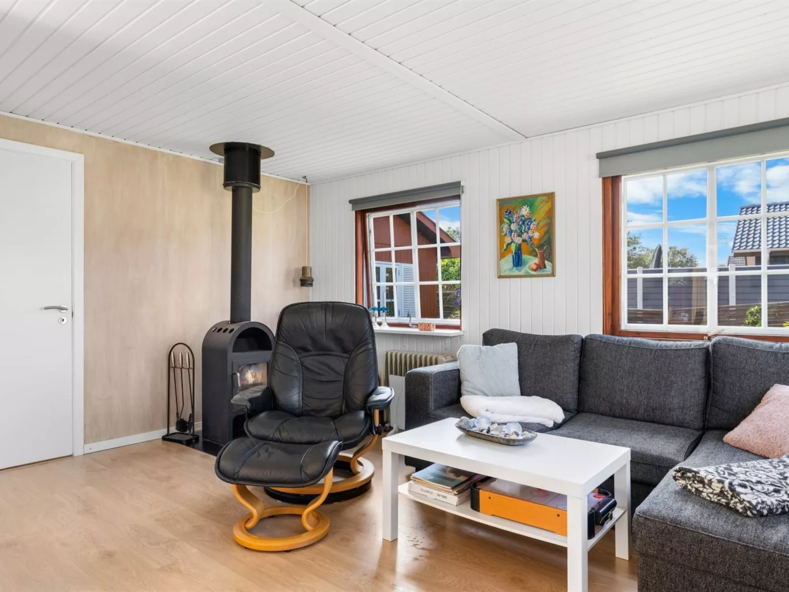 "Neea" - 40m from the sea-Binnen