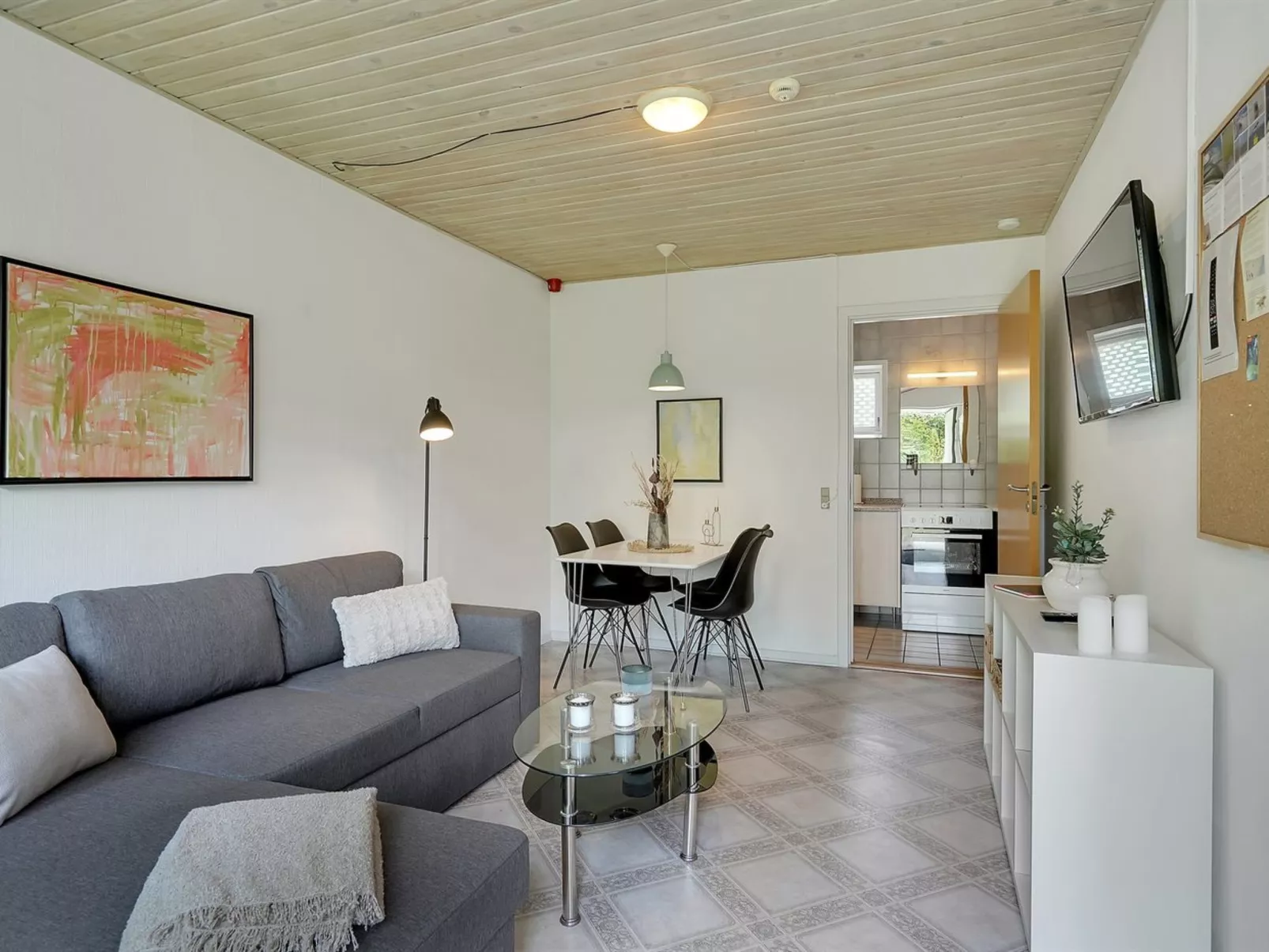 "Wisti" - 20km from the sea-Binnen