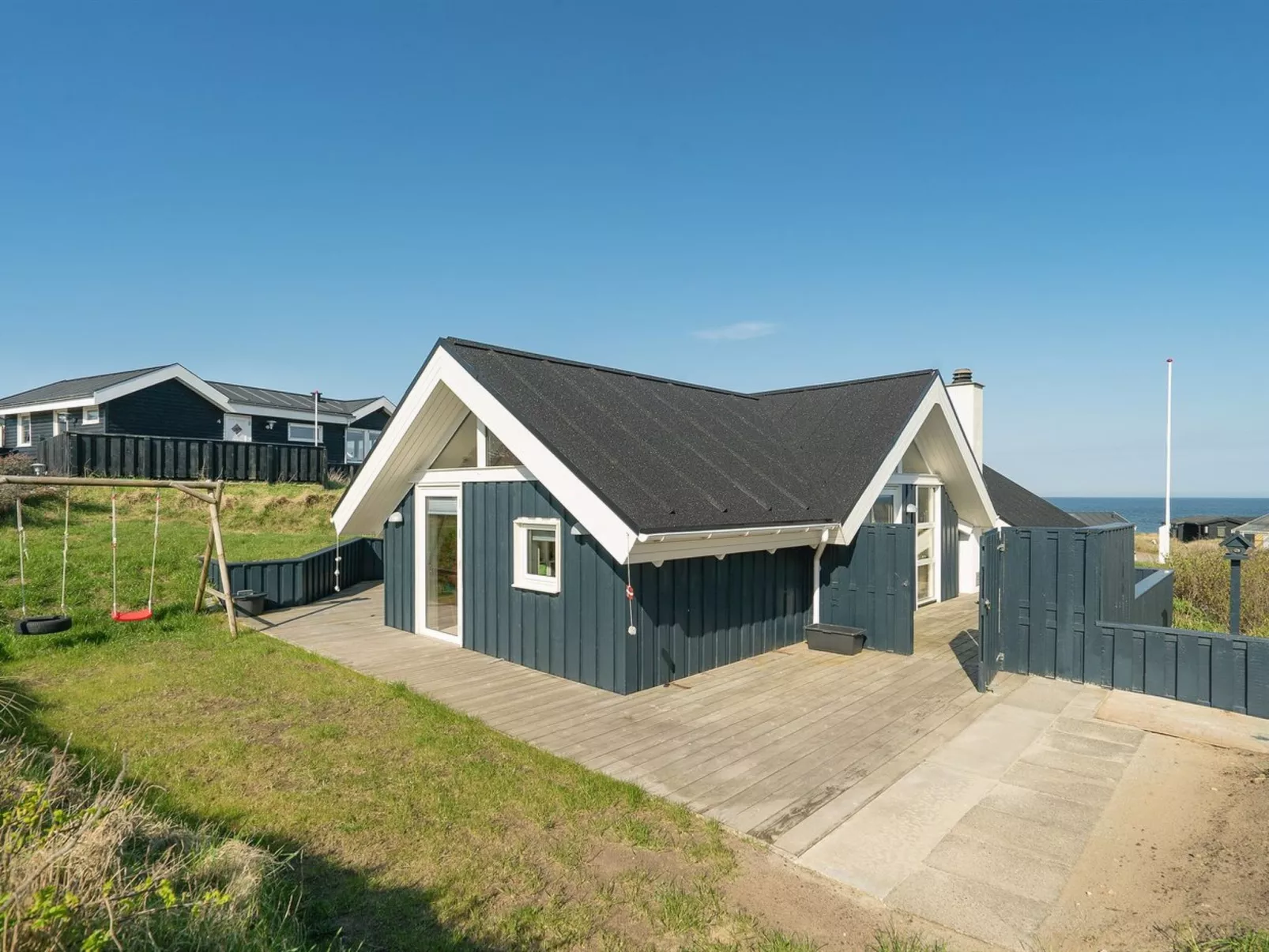 "Alvilde" - 100m from the sea-Buiten