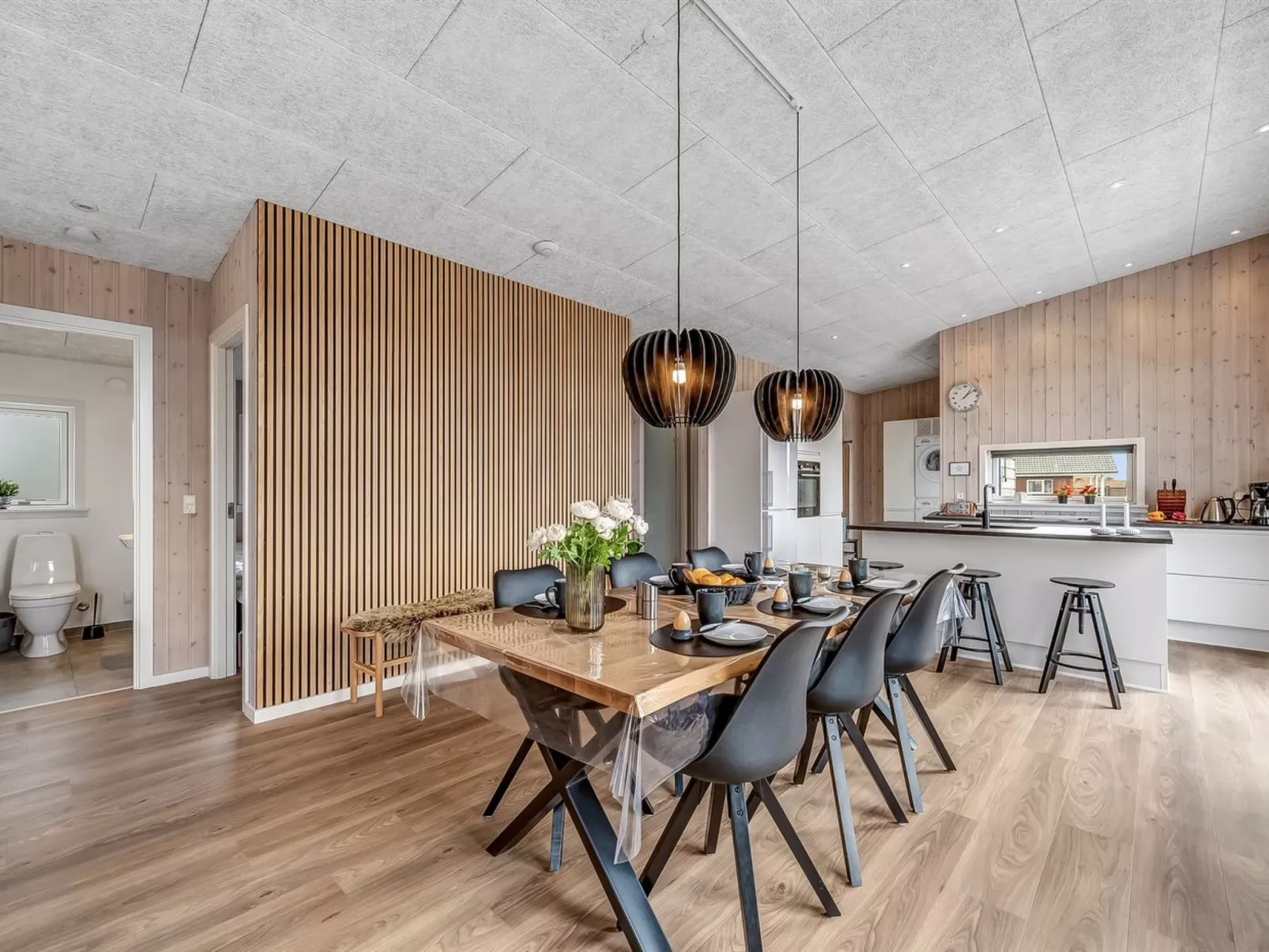 "Gela" - 1.3km to the fjord-Binnen