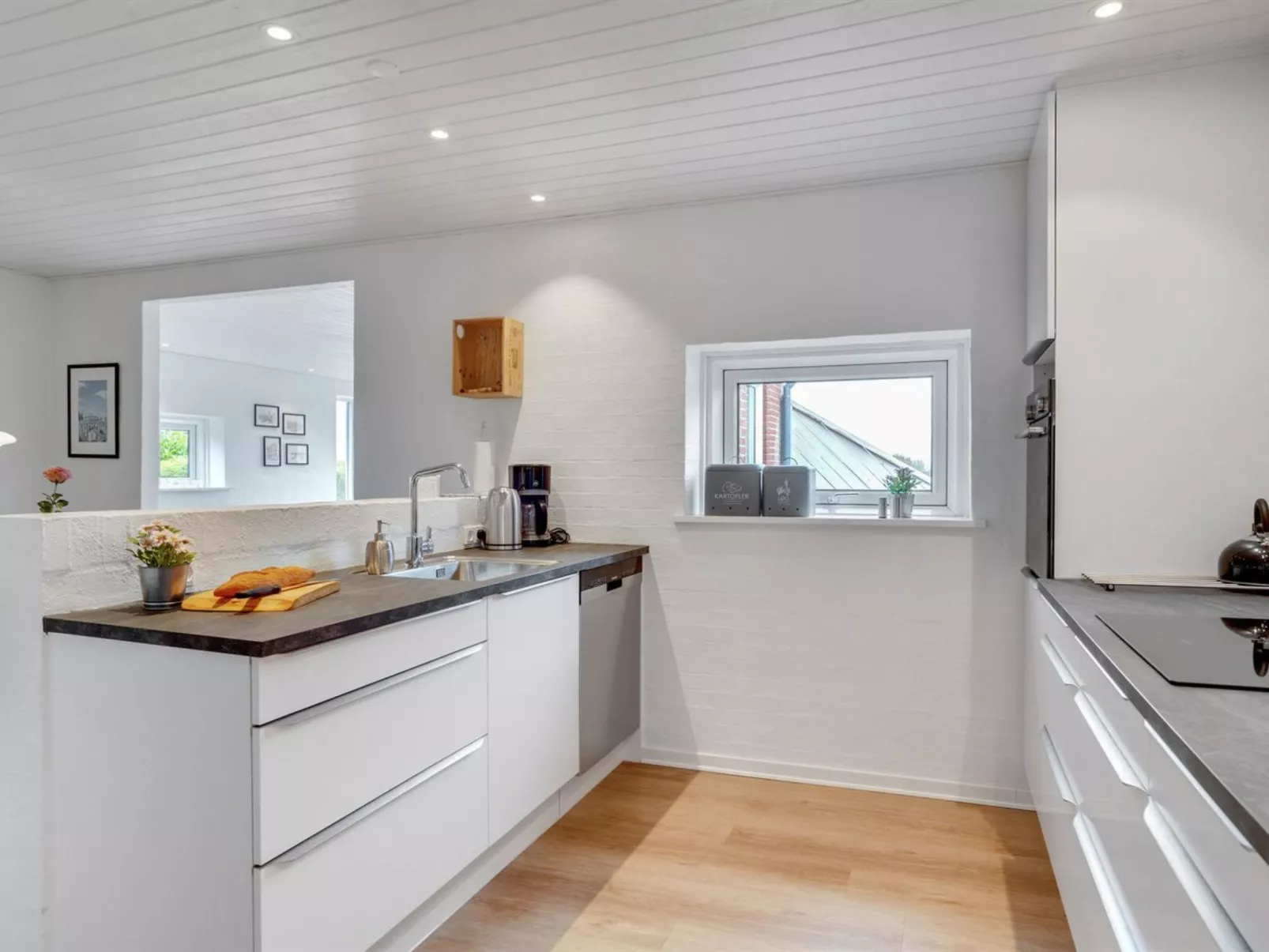 "Kiersten" - 5km from the sea-Binnen