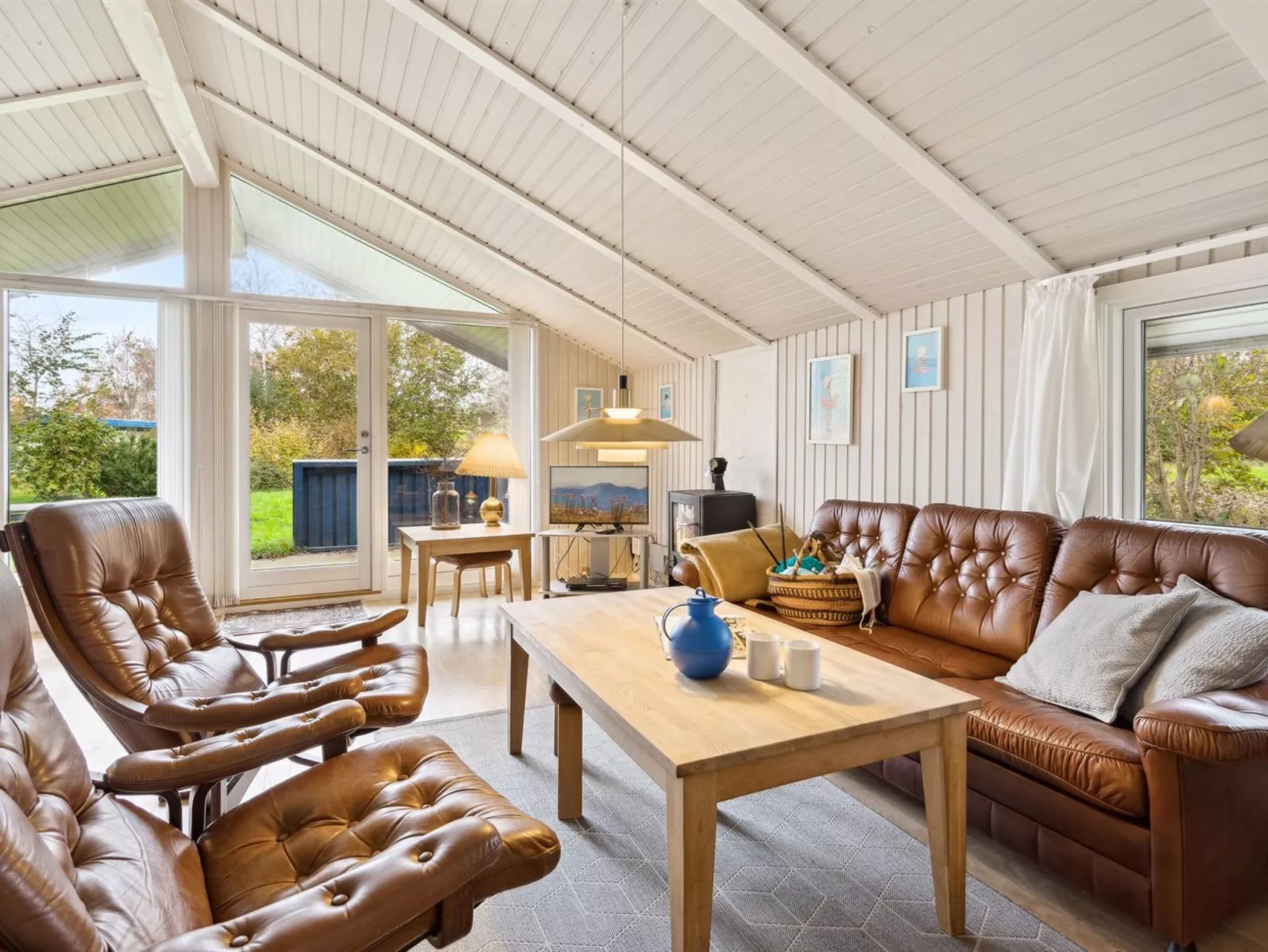 "Alrun" - 150m from the sea-Binnen