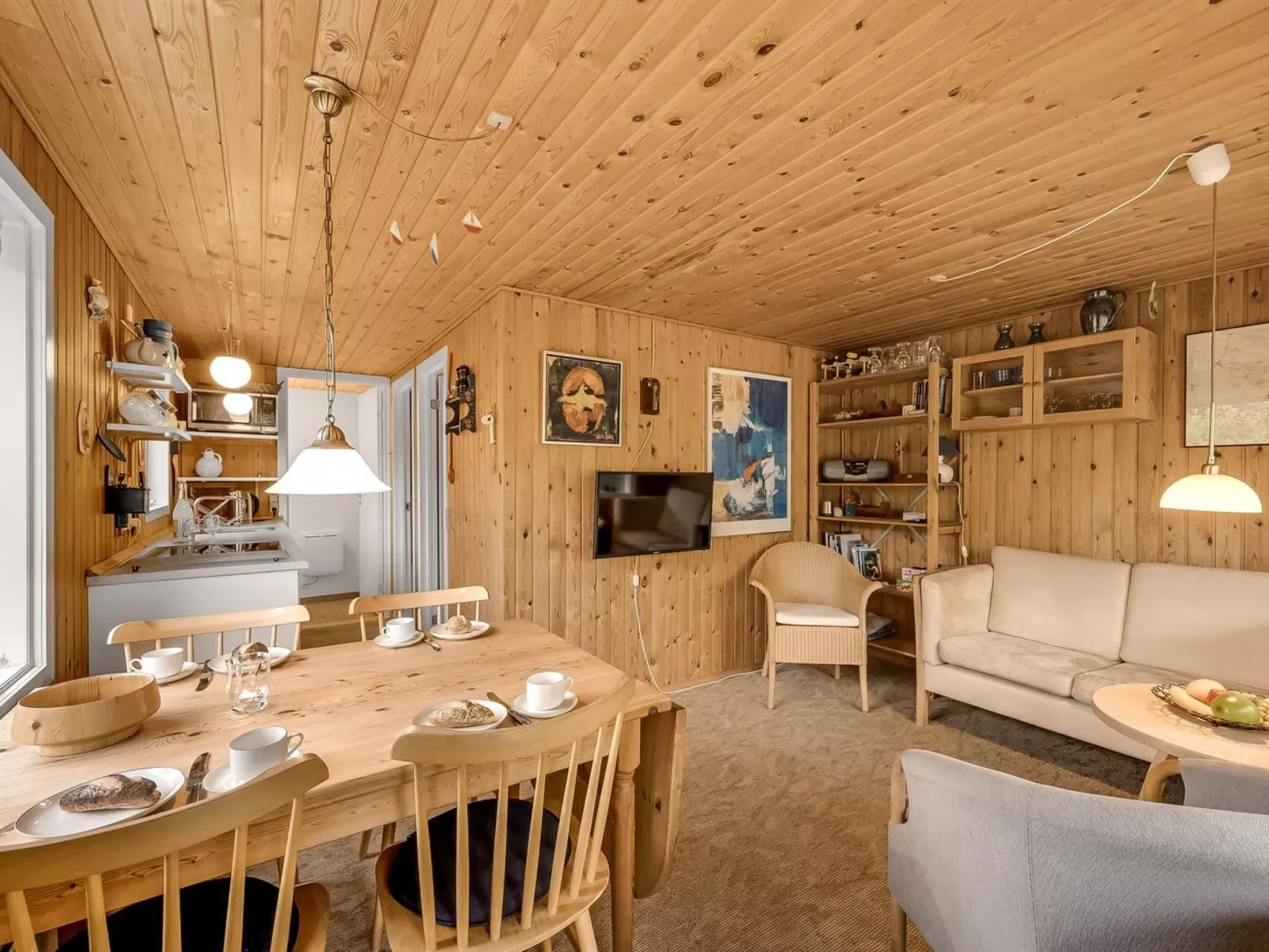 "Fifi" - 200m to the fjord-Binnen