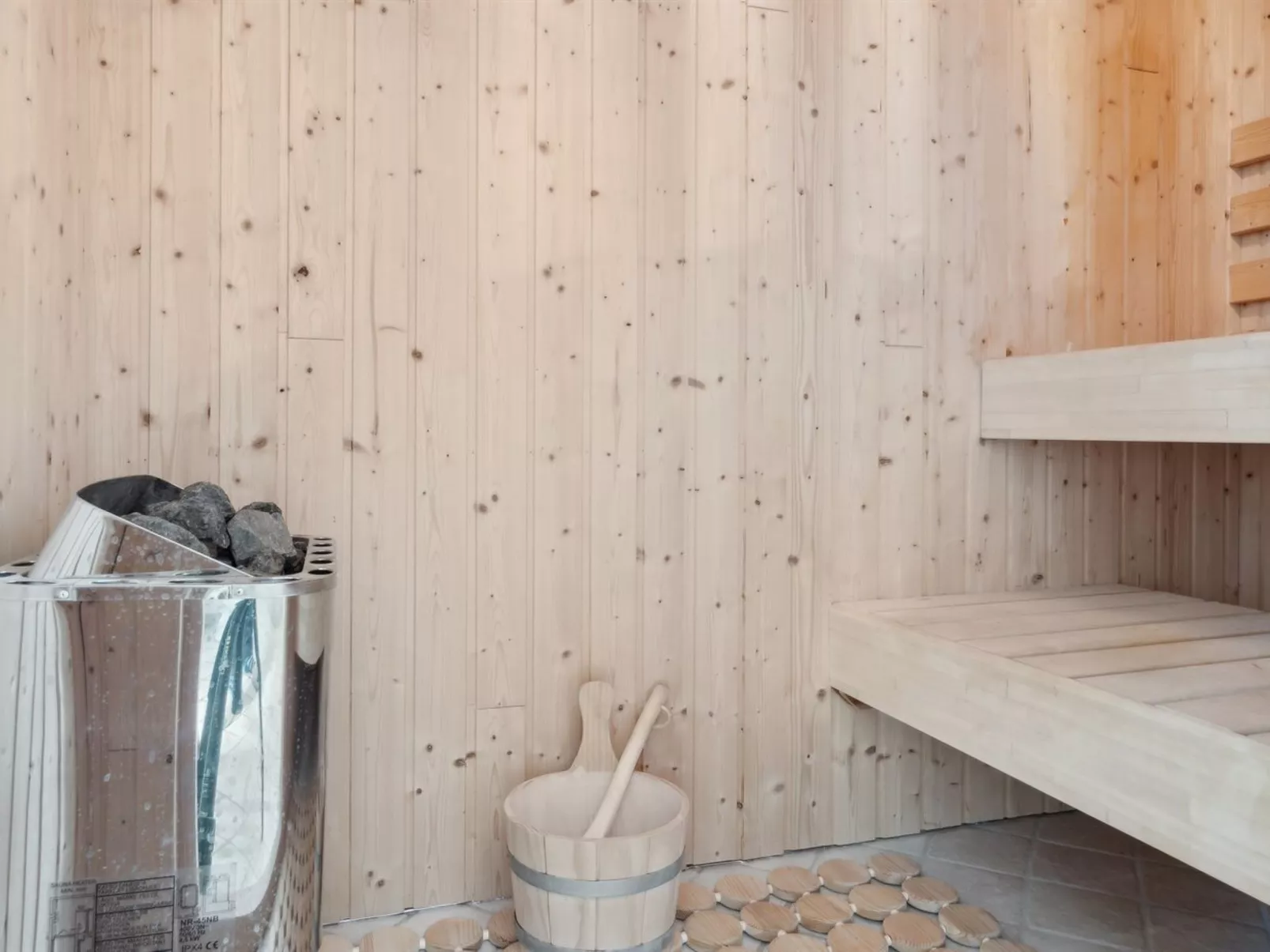 "Barth" - 950m from the sea-Binnen