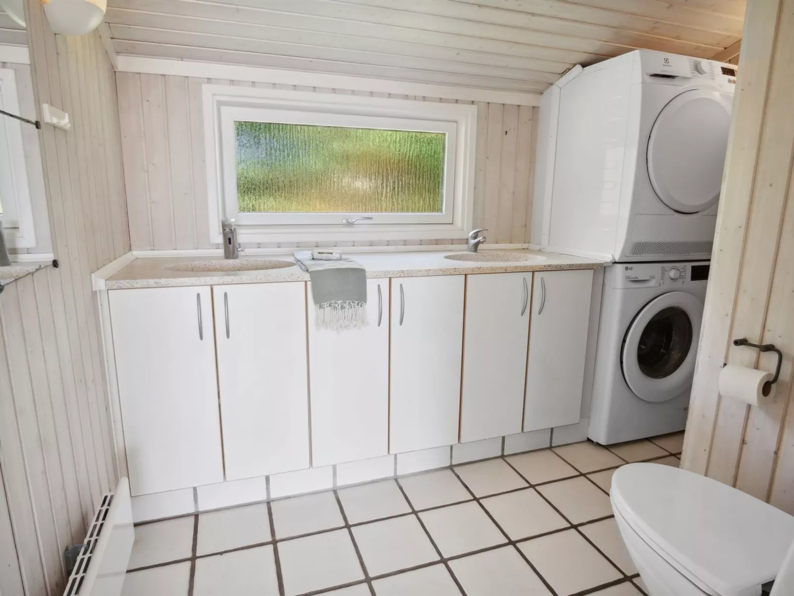 "Isto" - 250m from the sea-Binnen