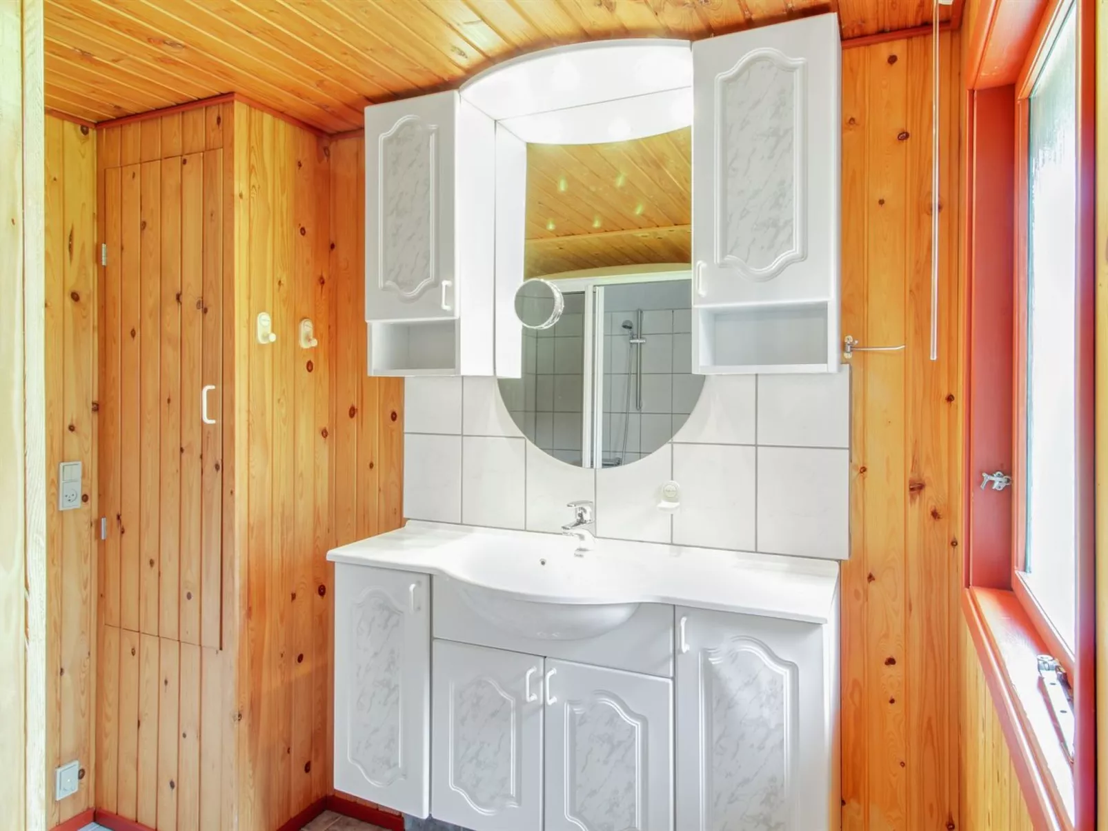 "Gunsten" - 2.3km from the sea-Binnen