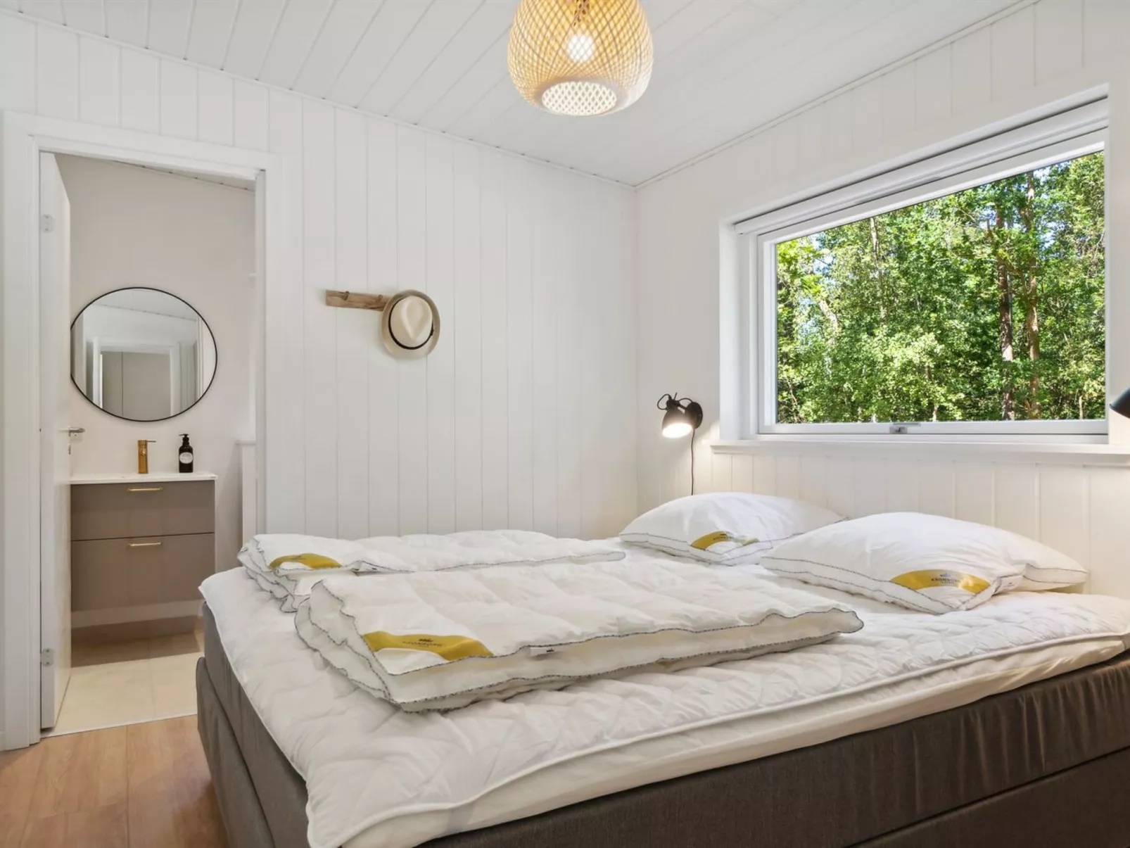 "Tinja" - 900m from the sea-Binnen