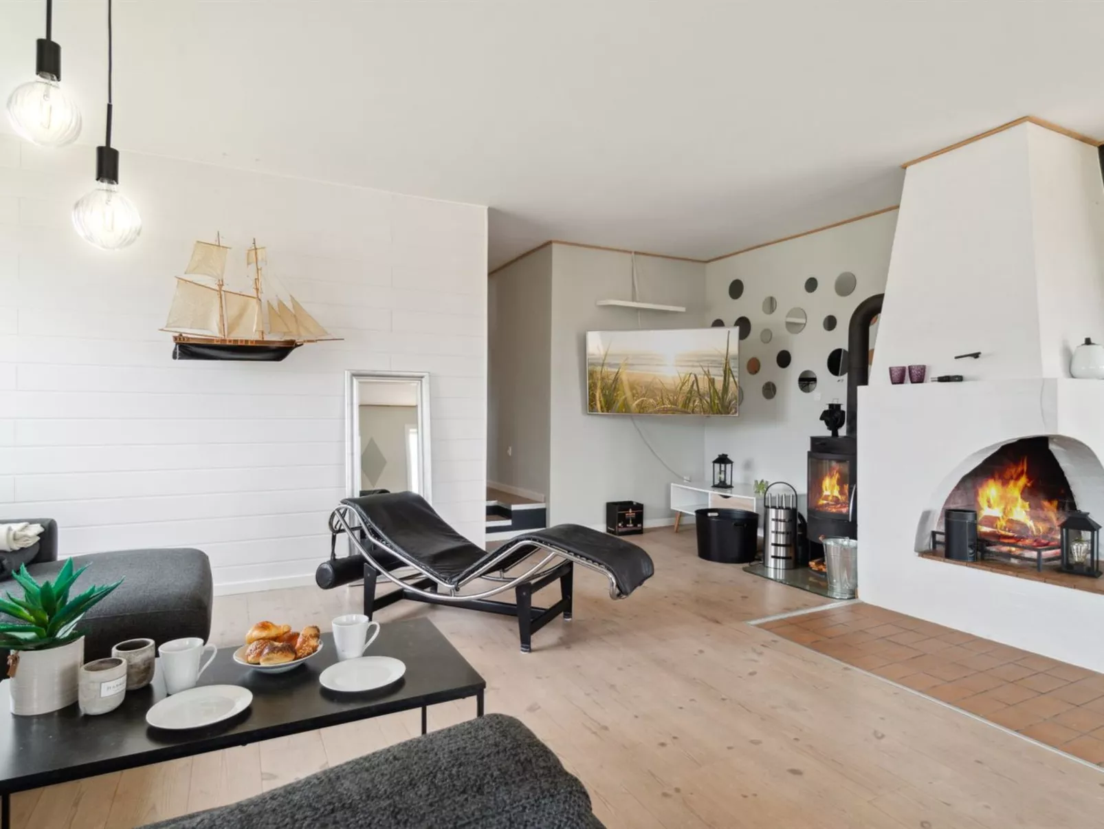 "Fridgerd" - 4.8km from the sea-Binnen