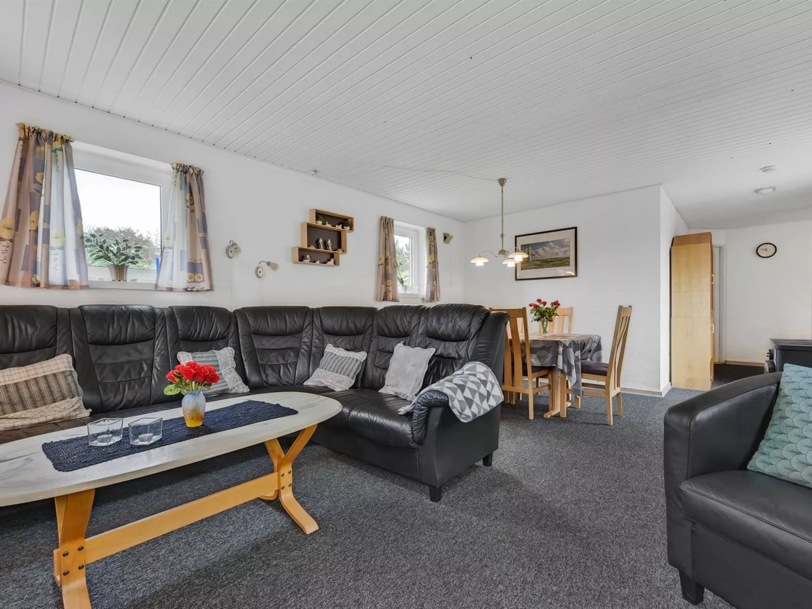 "Pernilla" - 2km from the sea-Binnen